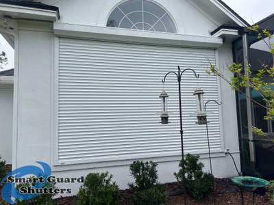 Rolling Shutters in White