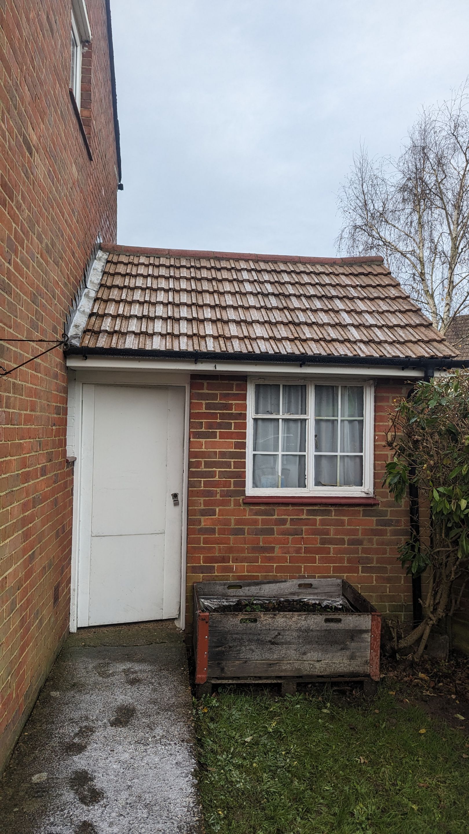 Roof Cleaning and Biocide Treatment using Honda 15lpm Low Pressure Washing Machine by Ges Exterior Cleaning ltd