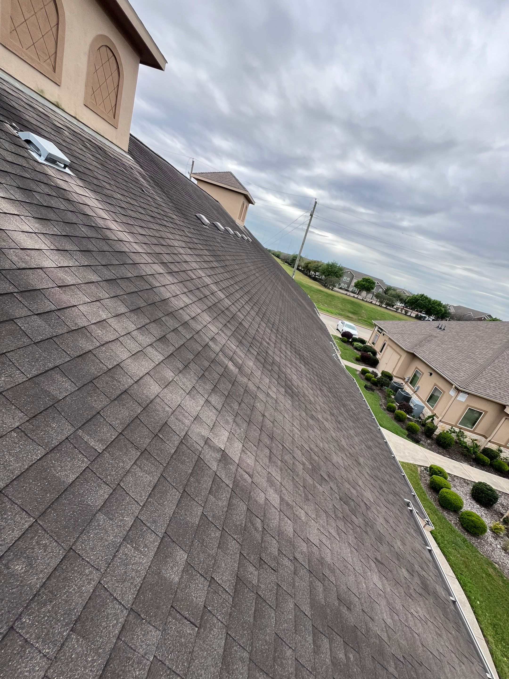 Residential Roofing Repair using Owen's Corning Duration (Lifetime) Shingles by Roof Repair Company