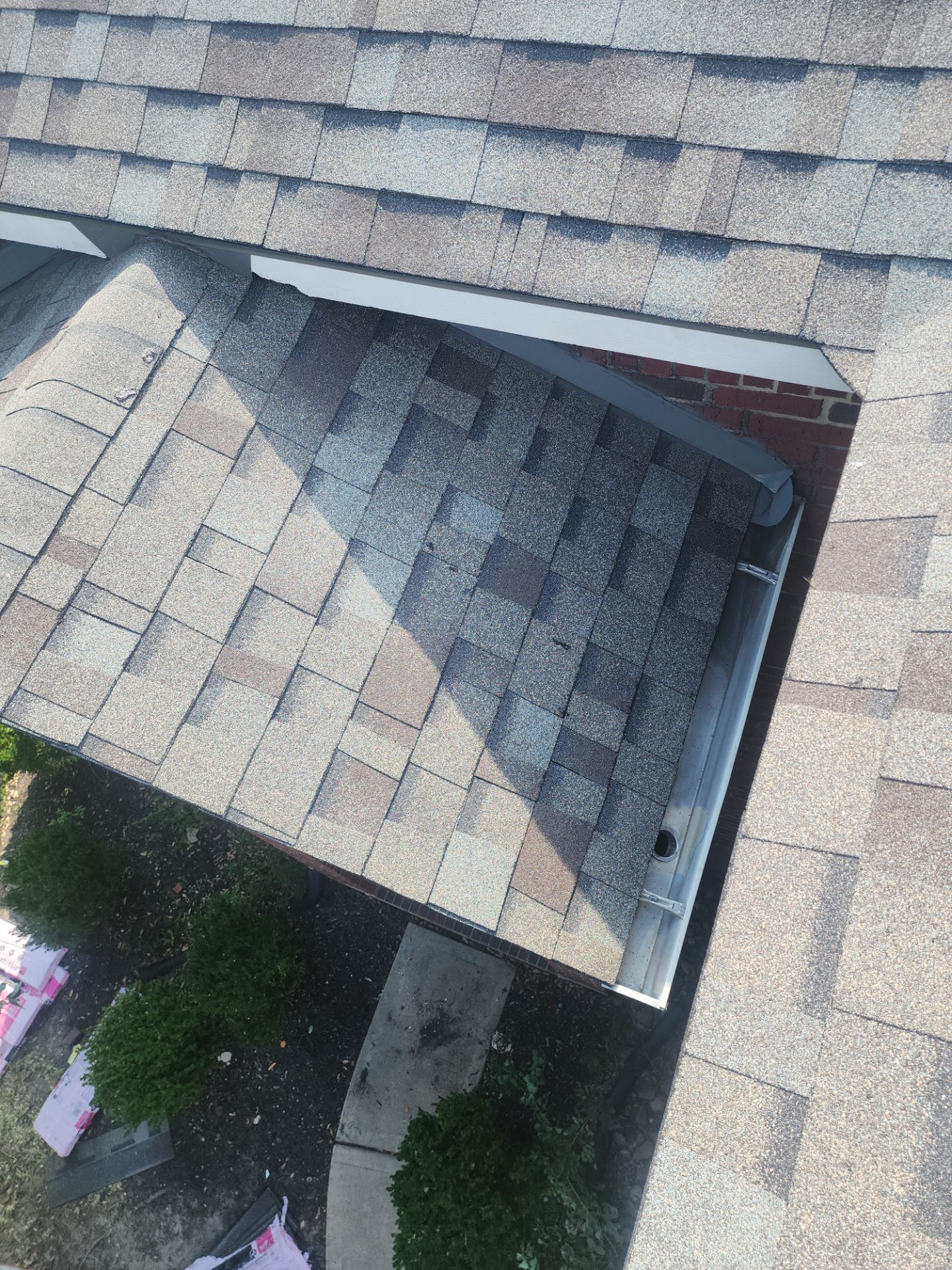 Residential Roofing Installation using Owen's Corning Duration (Lifetime) Shingles by Roof Repair Company