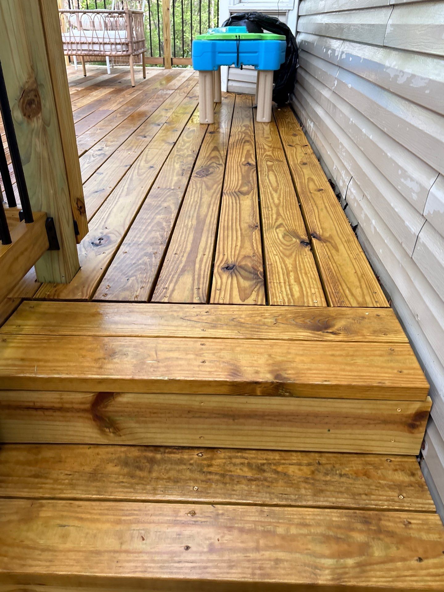 Deck using Wood Sealant by DuraSeal