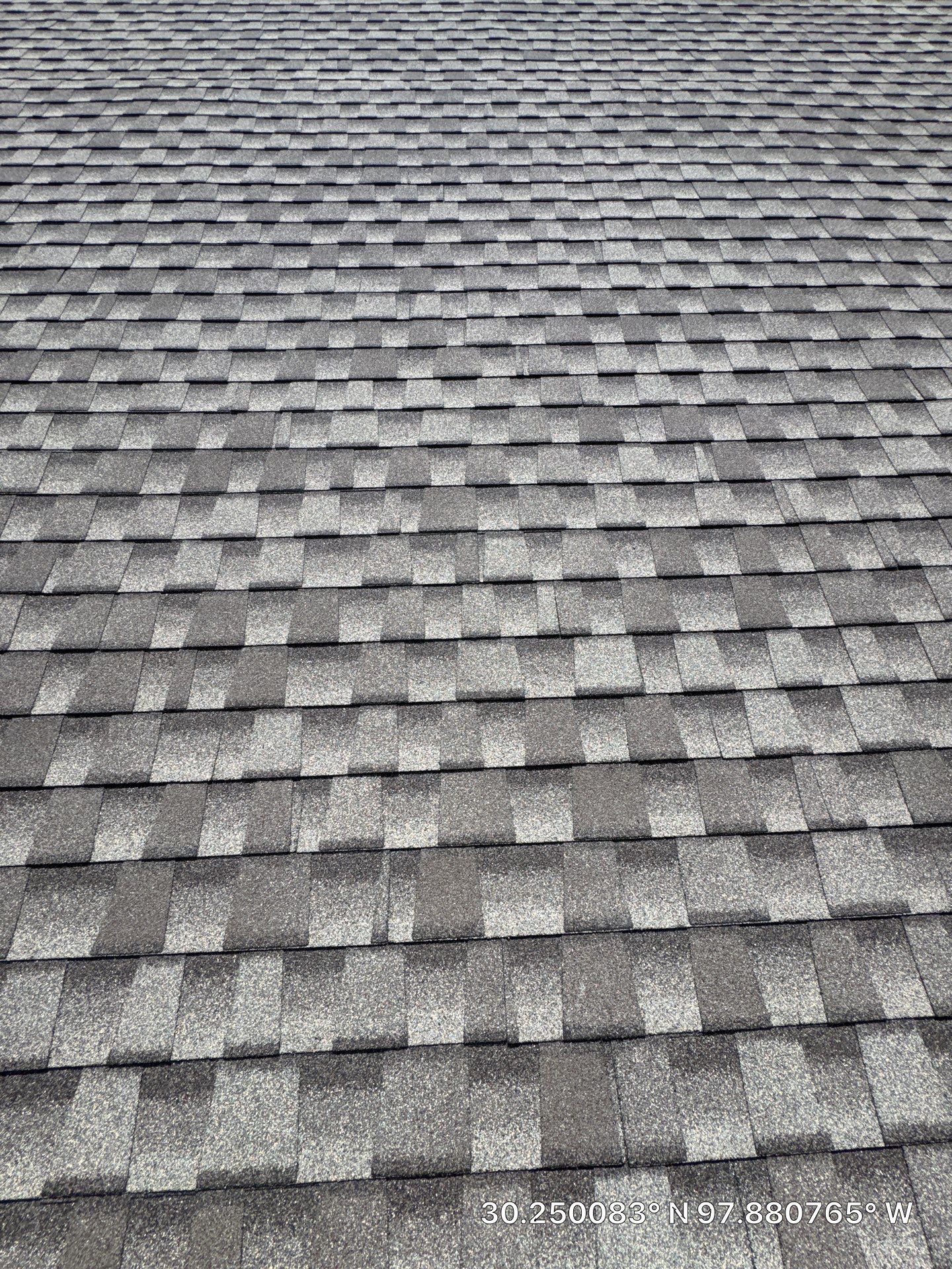 GAF UHDZ - Weathered Wood by Elite Roofing LLC