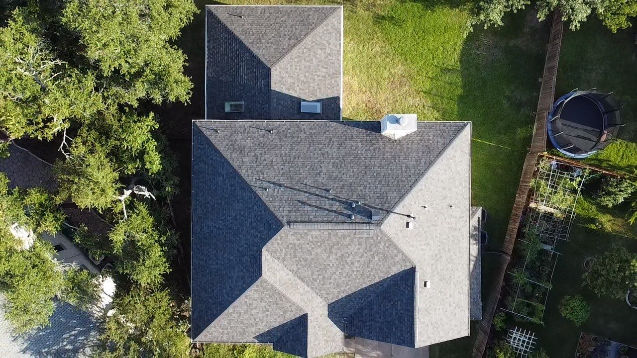 Williamsburg Gray - Owens Corning TruDefinition Duration by RoofsOnly.com