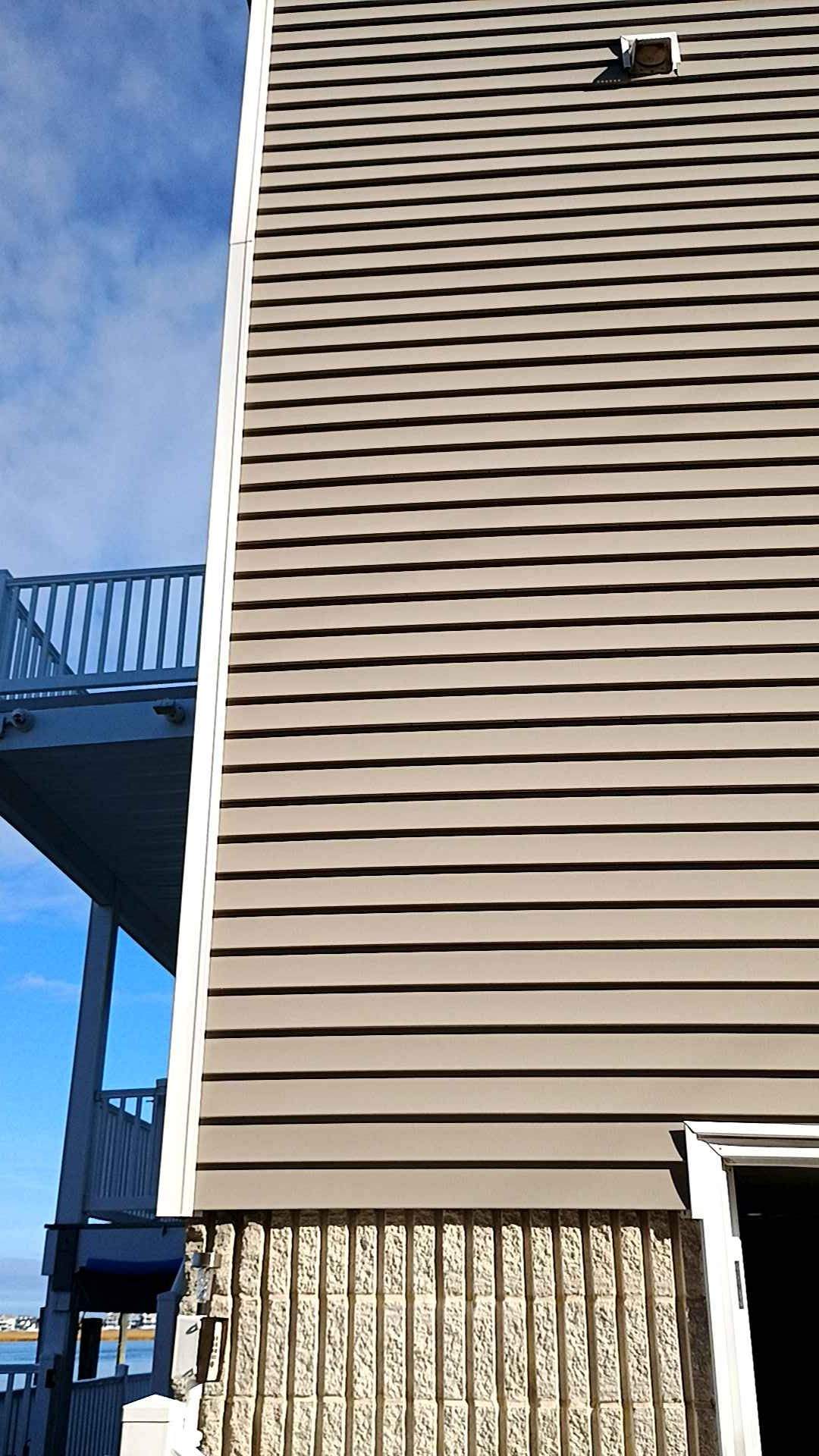 Mission Roof featured photo.