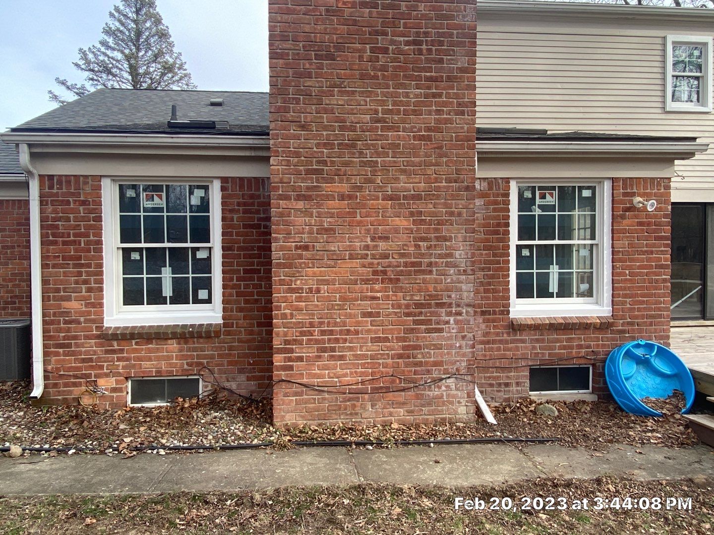 Window Installation using Replace windows  by Smart Roof