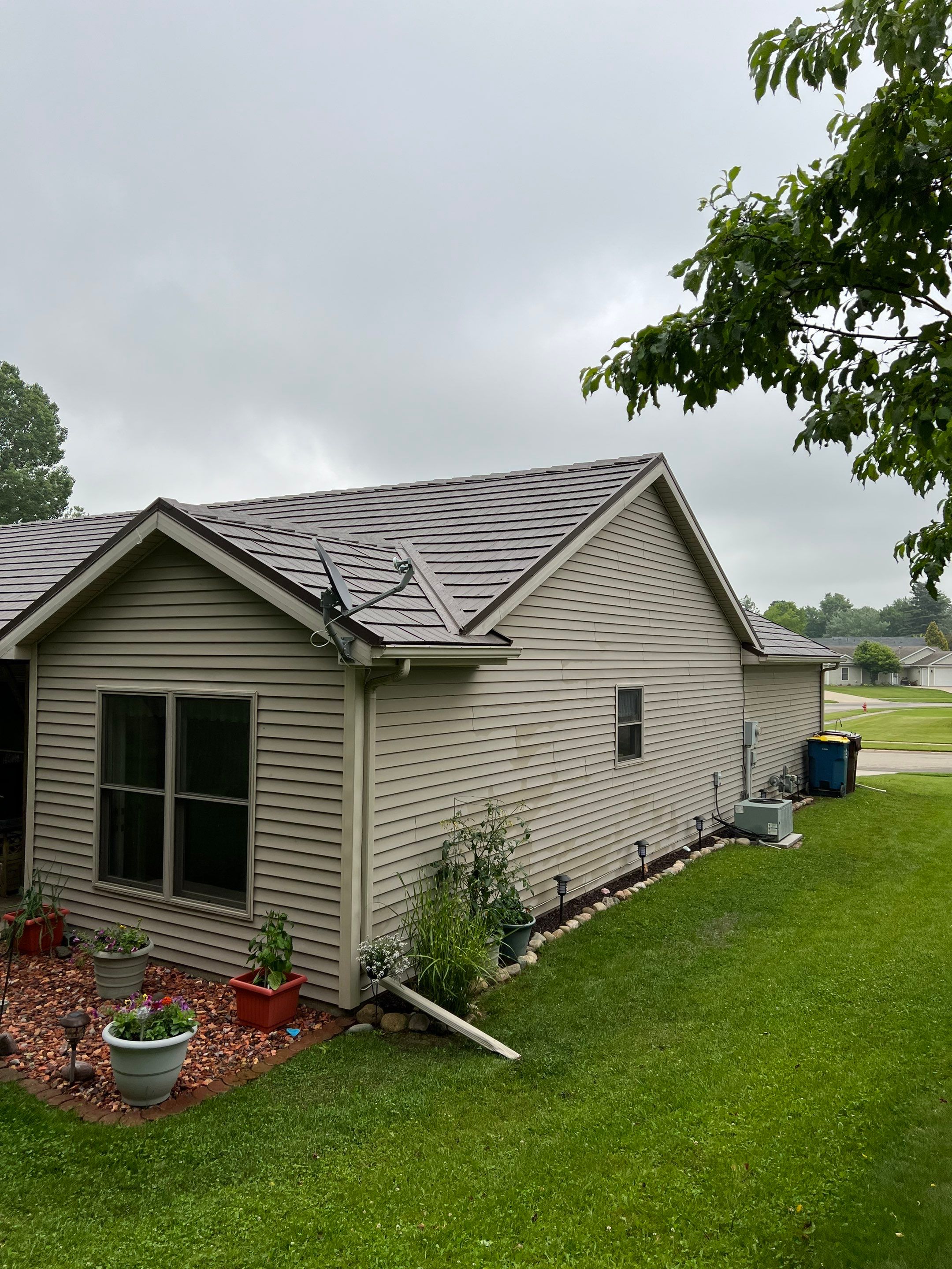 Burnished Slate Metal Shake Roof for Retired Homeowners in Angola, Indiana by 4Ever Metal Roofing