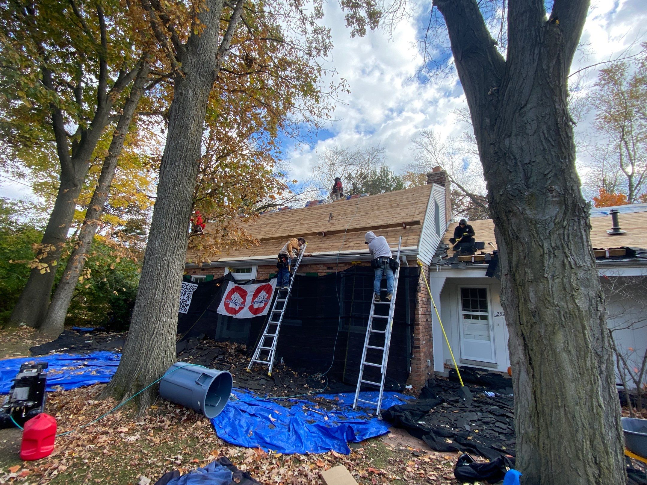 Roof Replacement using CertainTeed Landmark by 180 Contractors