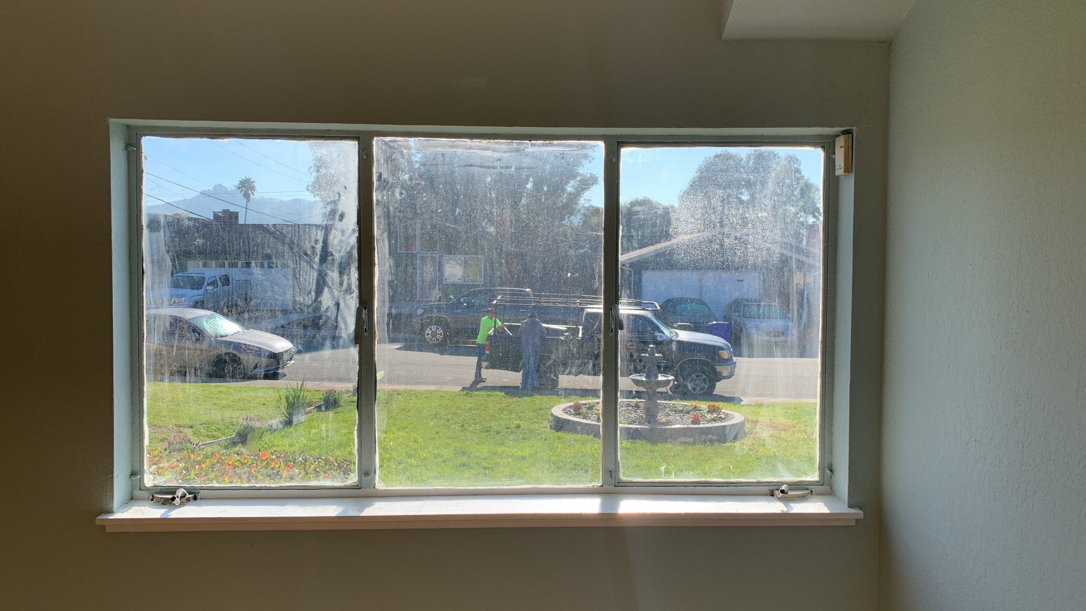 Tess Blengino Listing 2831 Gonzaga by SpotFree Window Cleaning