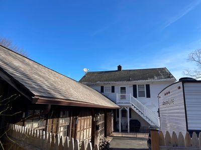Gutter Installation using White gutters