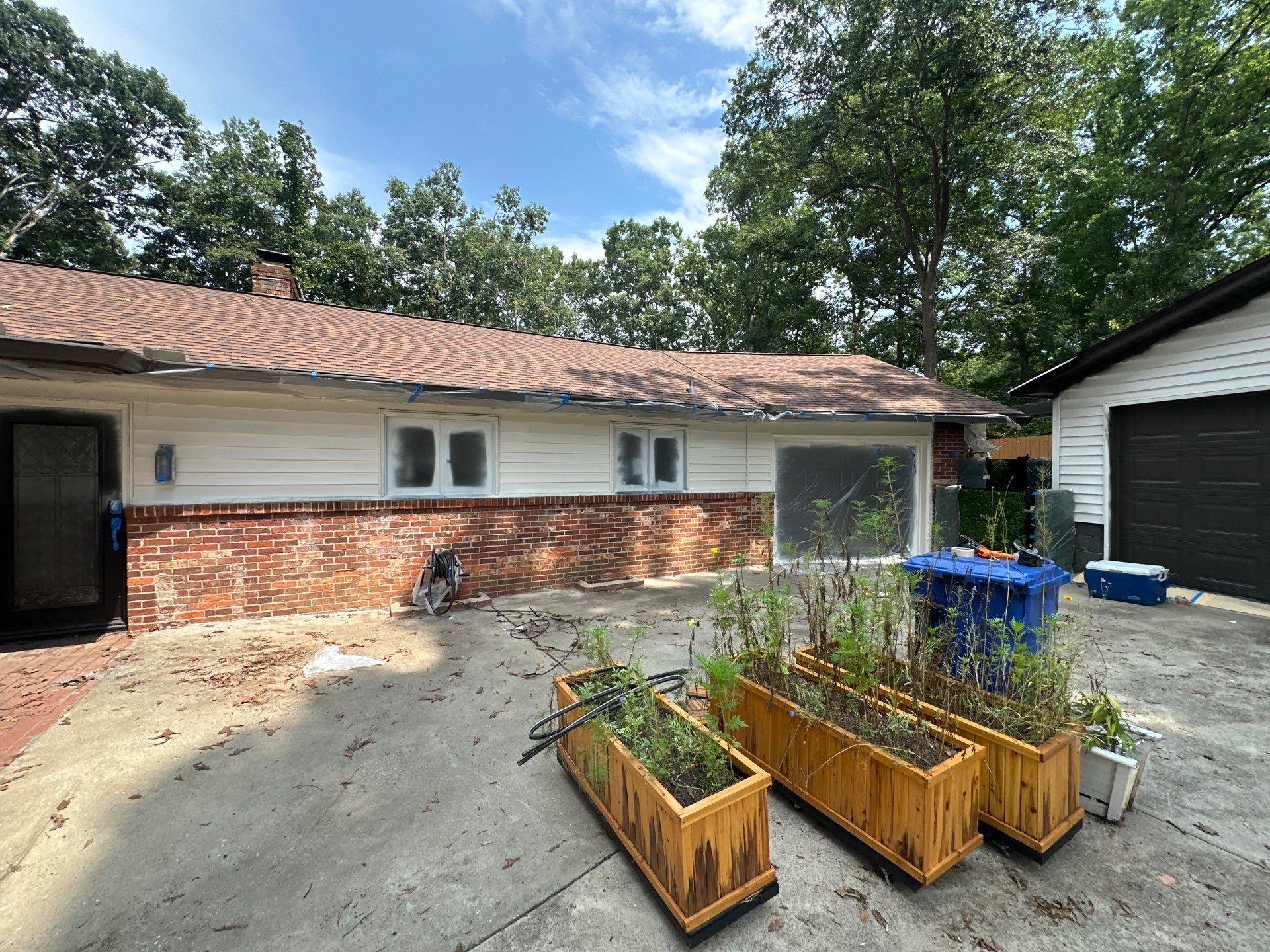 Mauldin Home Transformation With Custom Interior Molding and Exterior Painting by Painter1