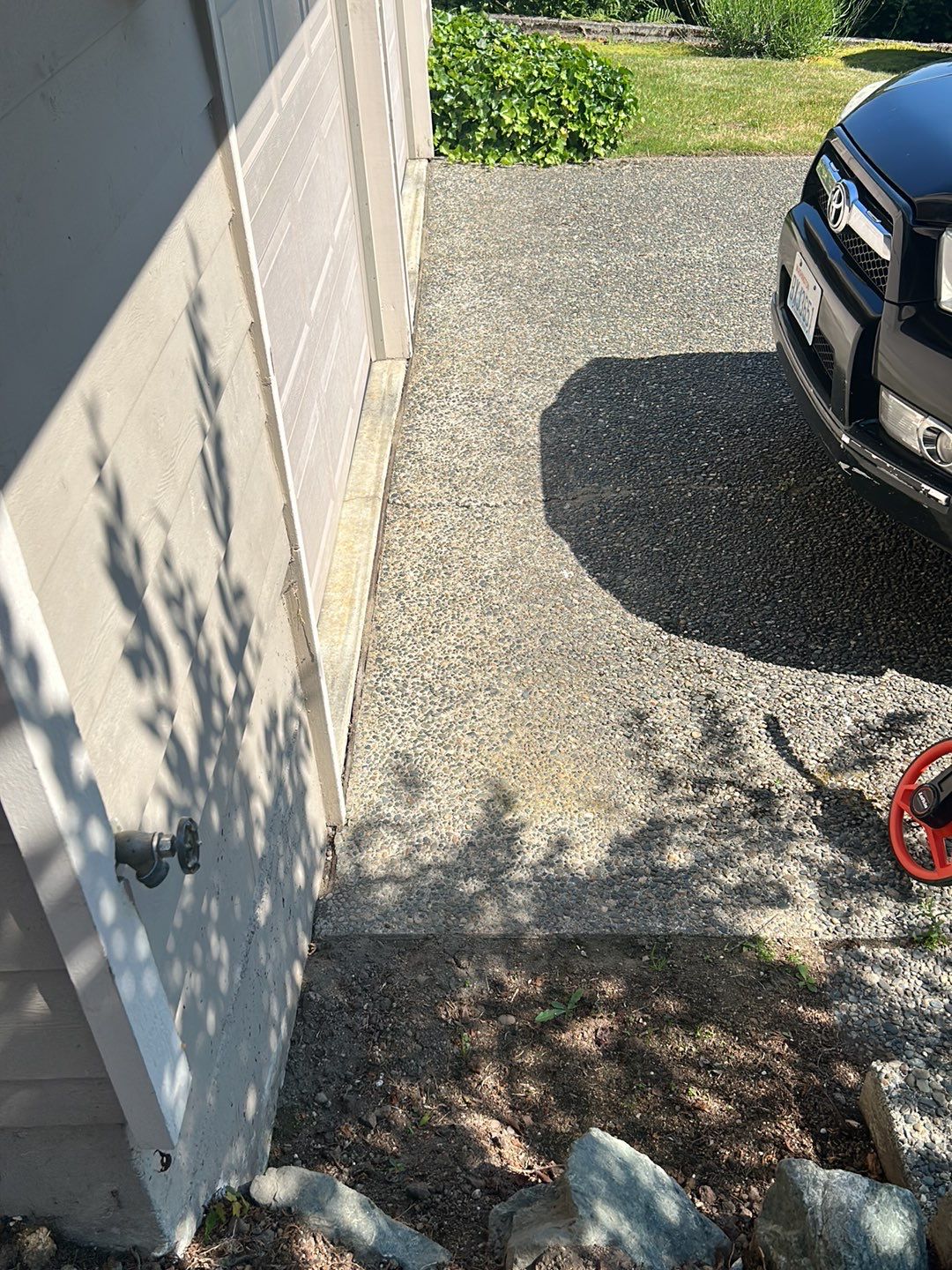 Laurie | Concrete Stairs  by Jireh Asphalt & Concrete Inc 