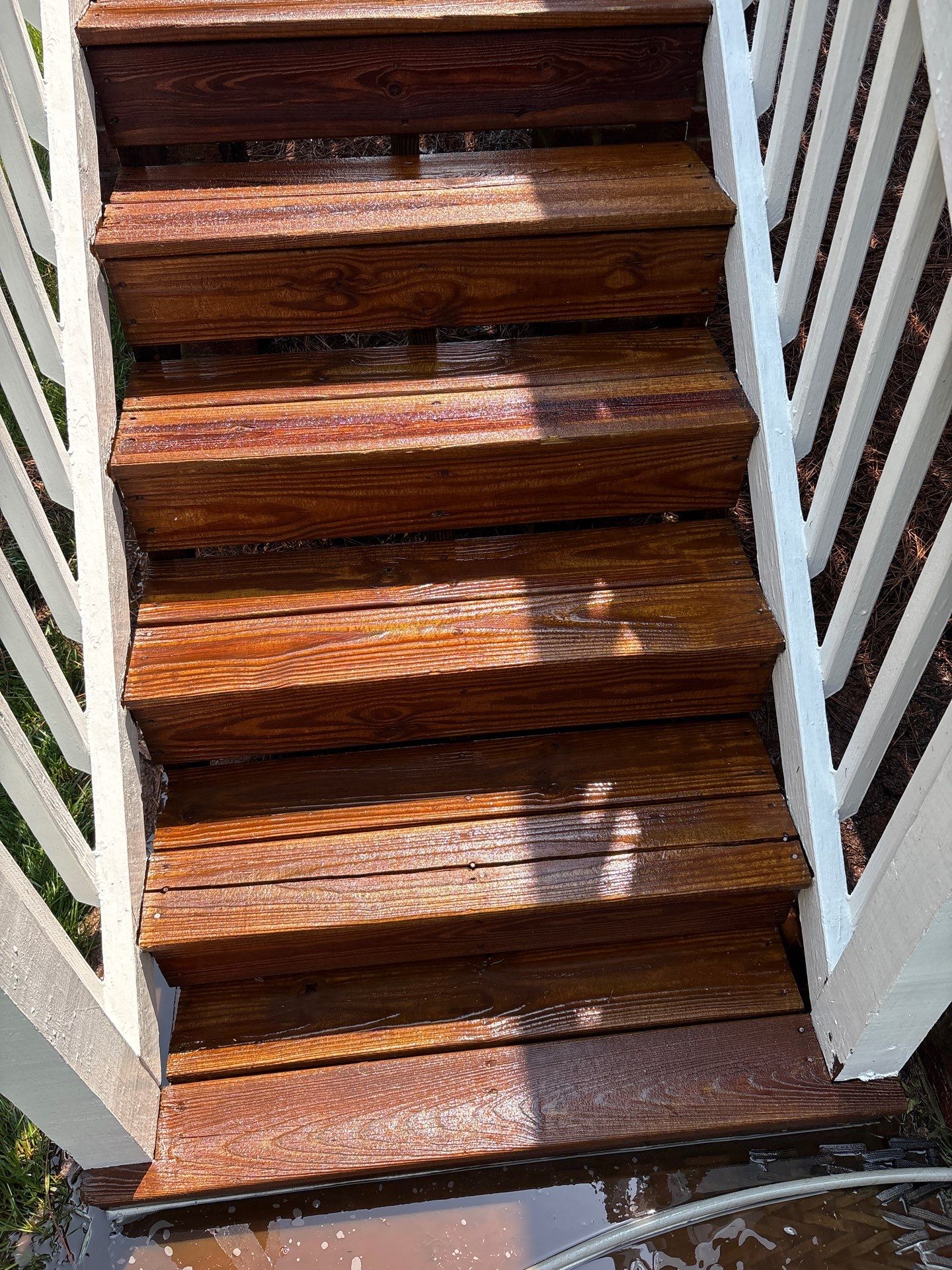 Wood Deck using Wood Sealant by DuraSeal