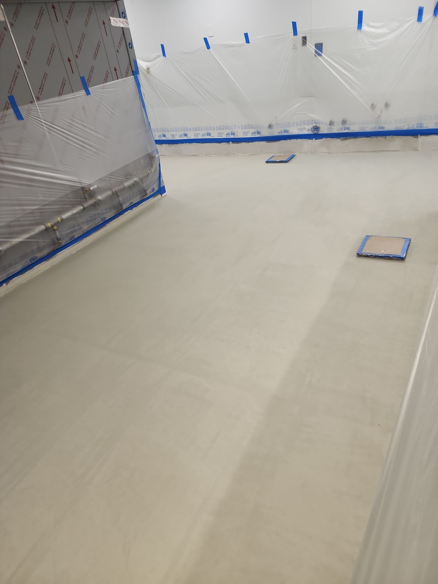 Machialina Restaurant Microtopping by Seamless Surfaces