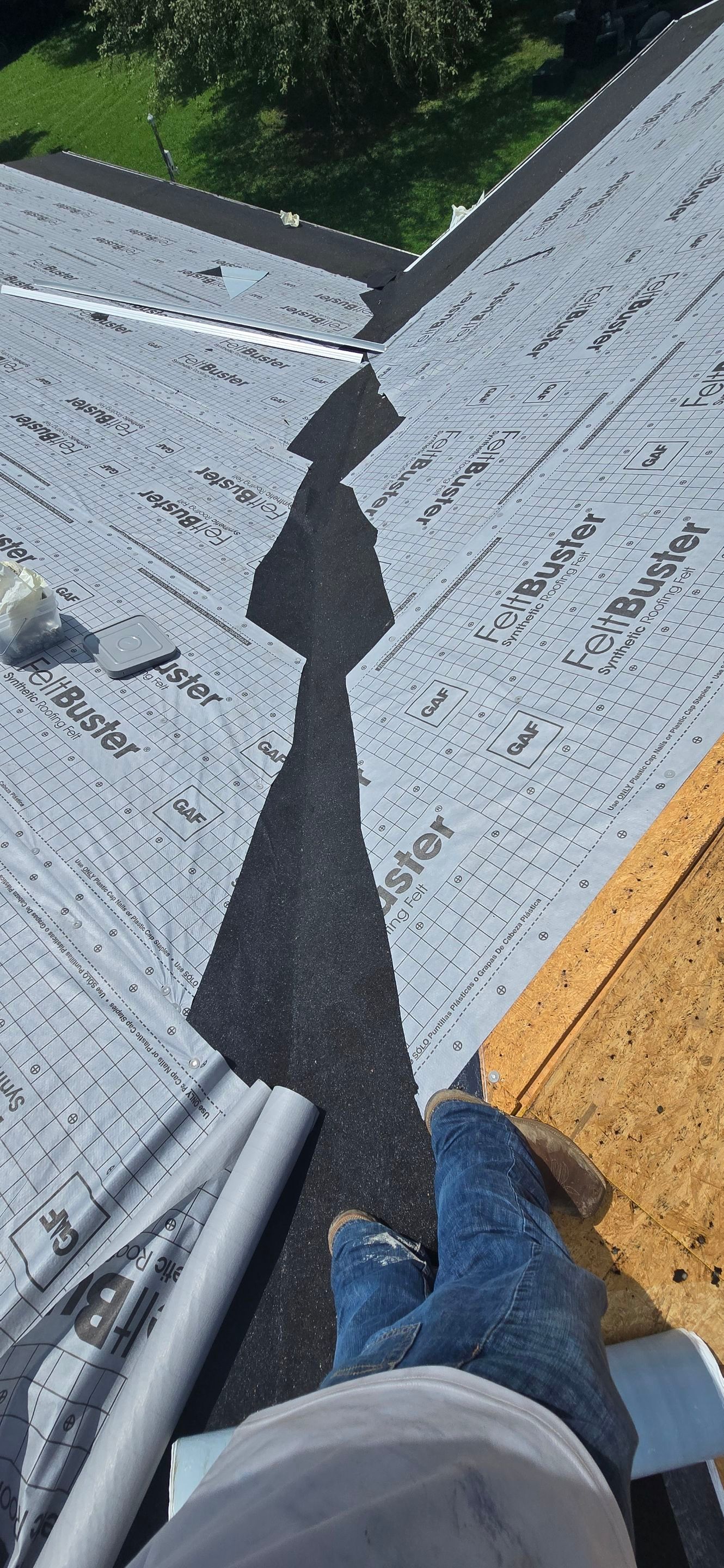 Residential Roofing Installation using GAF Timberline HDZ Charcoal by Rainstoppers Roofing