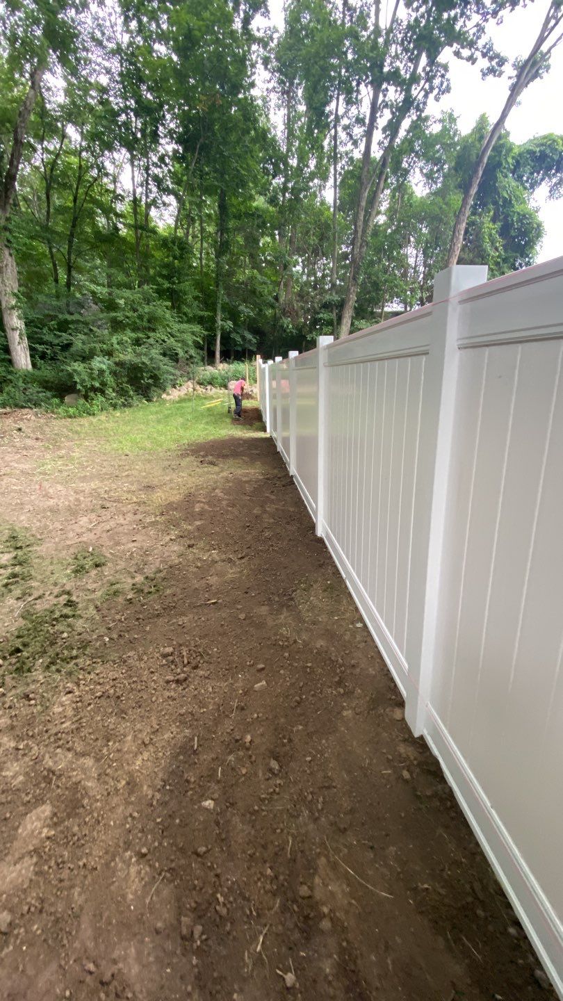 Fence Installation using Vinyl Fence 6ft Privacy by A Plus Exterior