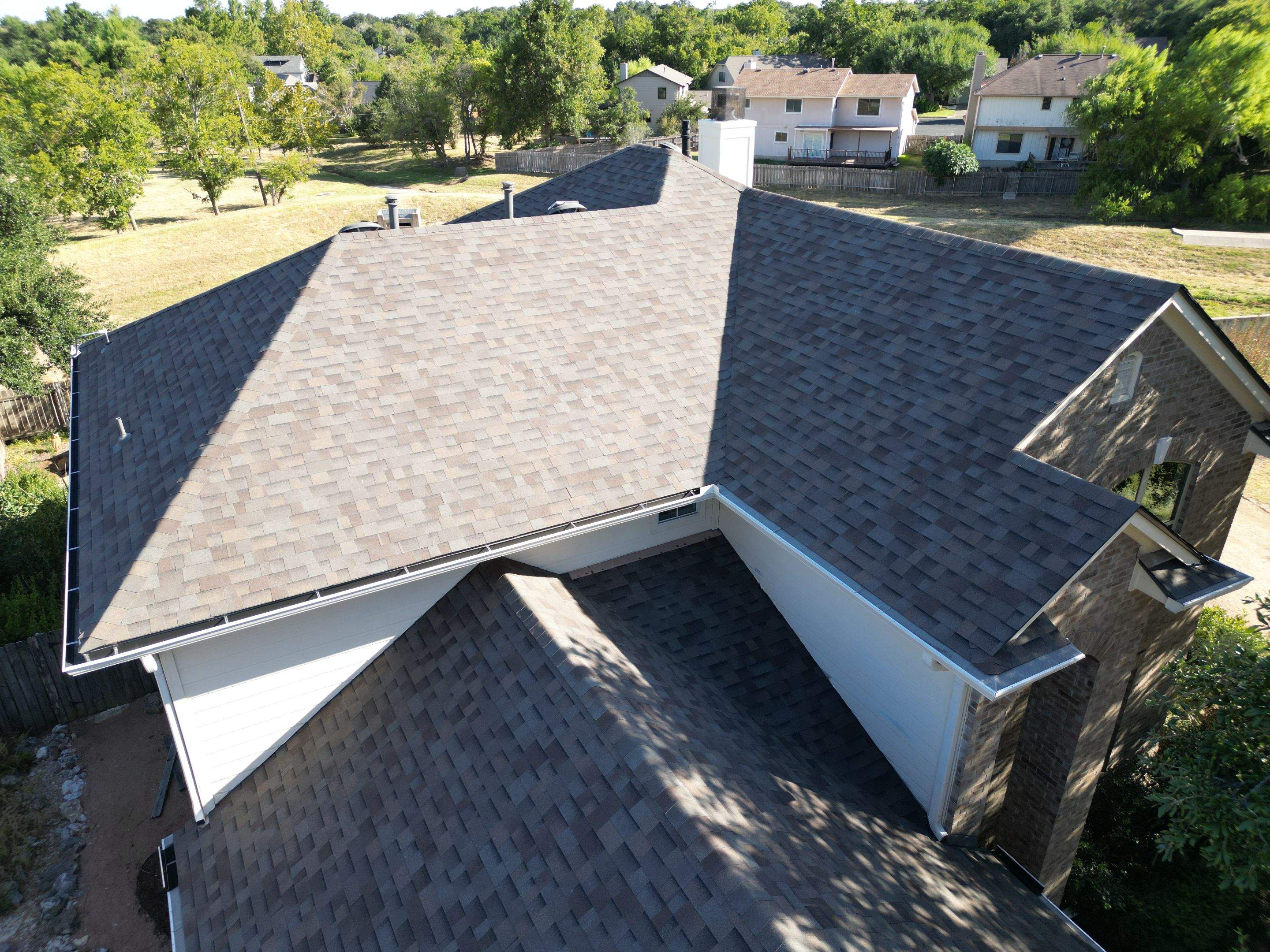 Natural Wood - Malarkey Highlander by RoofsOnly.com