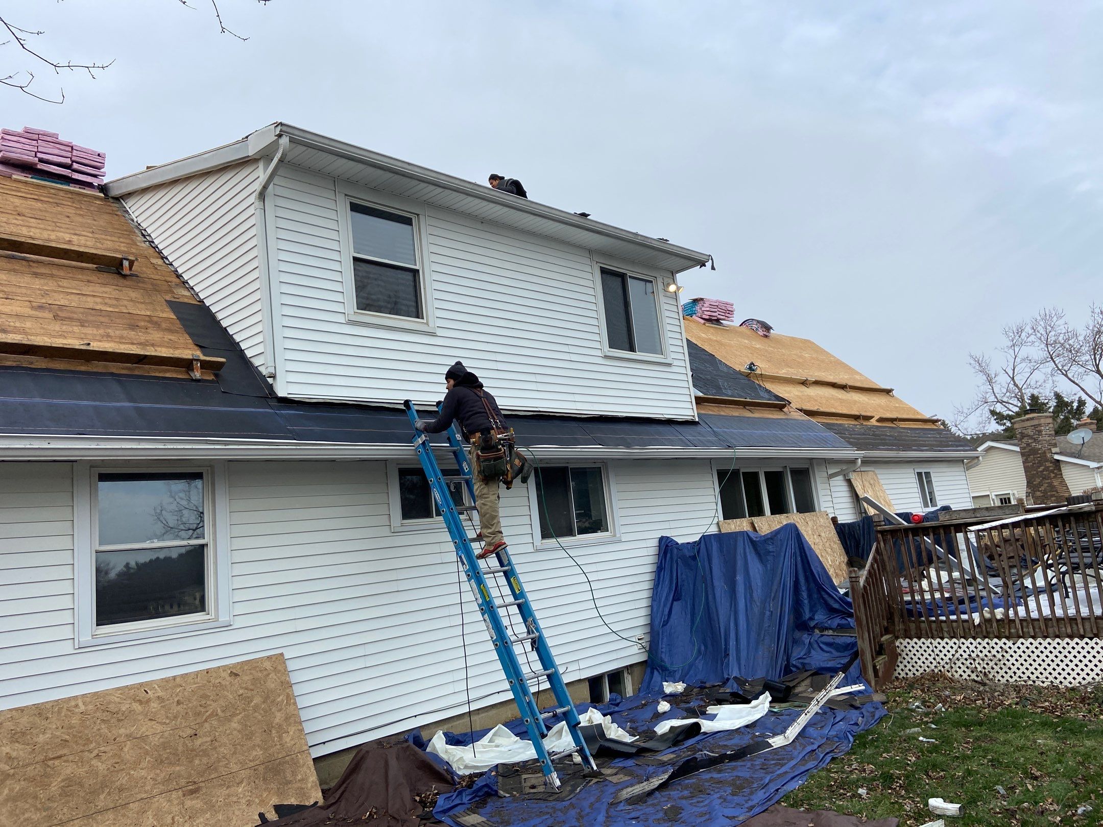 Roof Replacement using Owens Corning by 180 Contractors