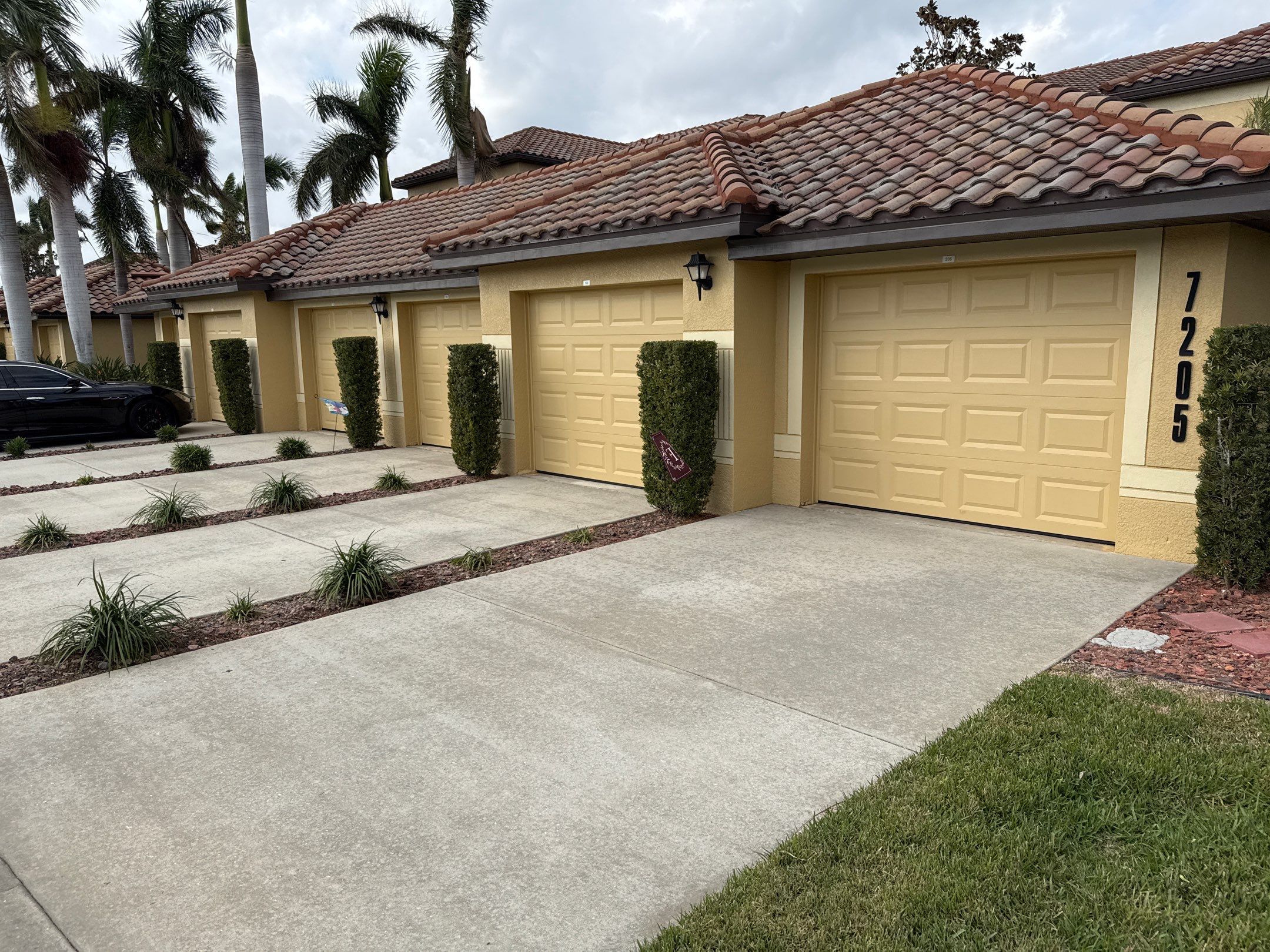 HOA Community Cleaning River Strand, Bradenton, FL | Sunshine AquaWash by Sunshine AquaWash