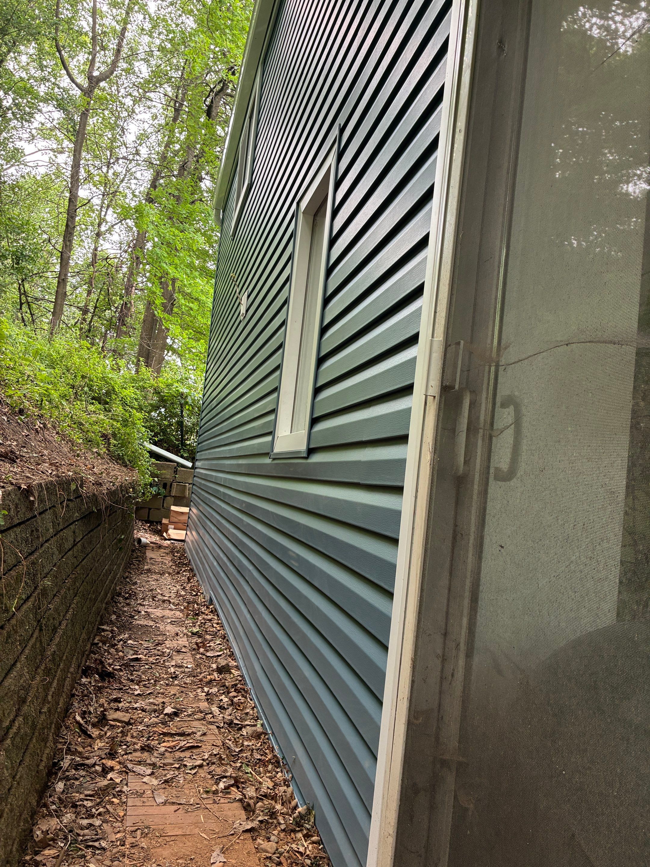 From old vinyl to Beautiful Vinyl by Ideal Siding Pittsburgh