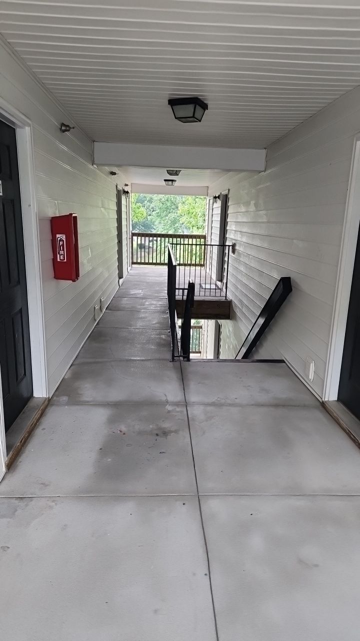 Appartment cleaning by Power Wash Masters LLC