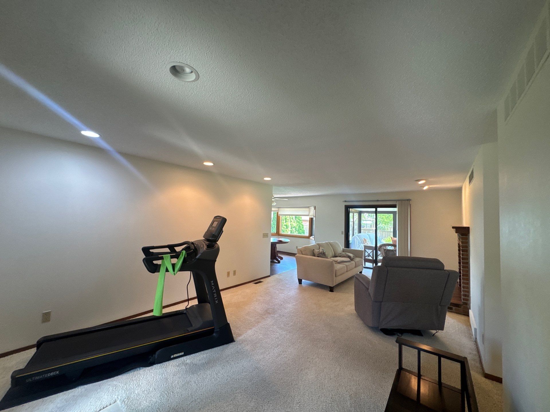 Residential Interior Repaint by Midwest Paint LLC