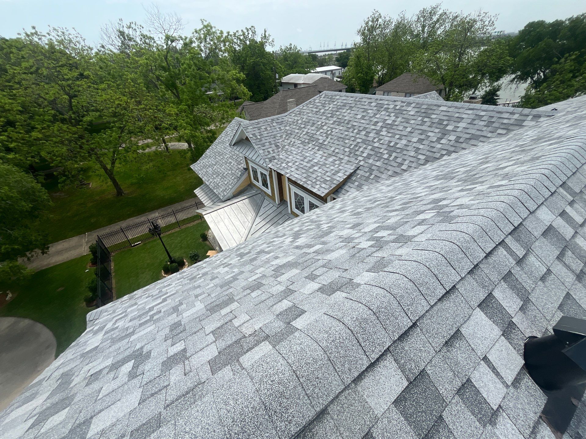 Residential Roofing Installation using Owen's Corning Duration (Lifetime) Shingles by Roof Repair Company