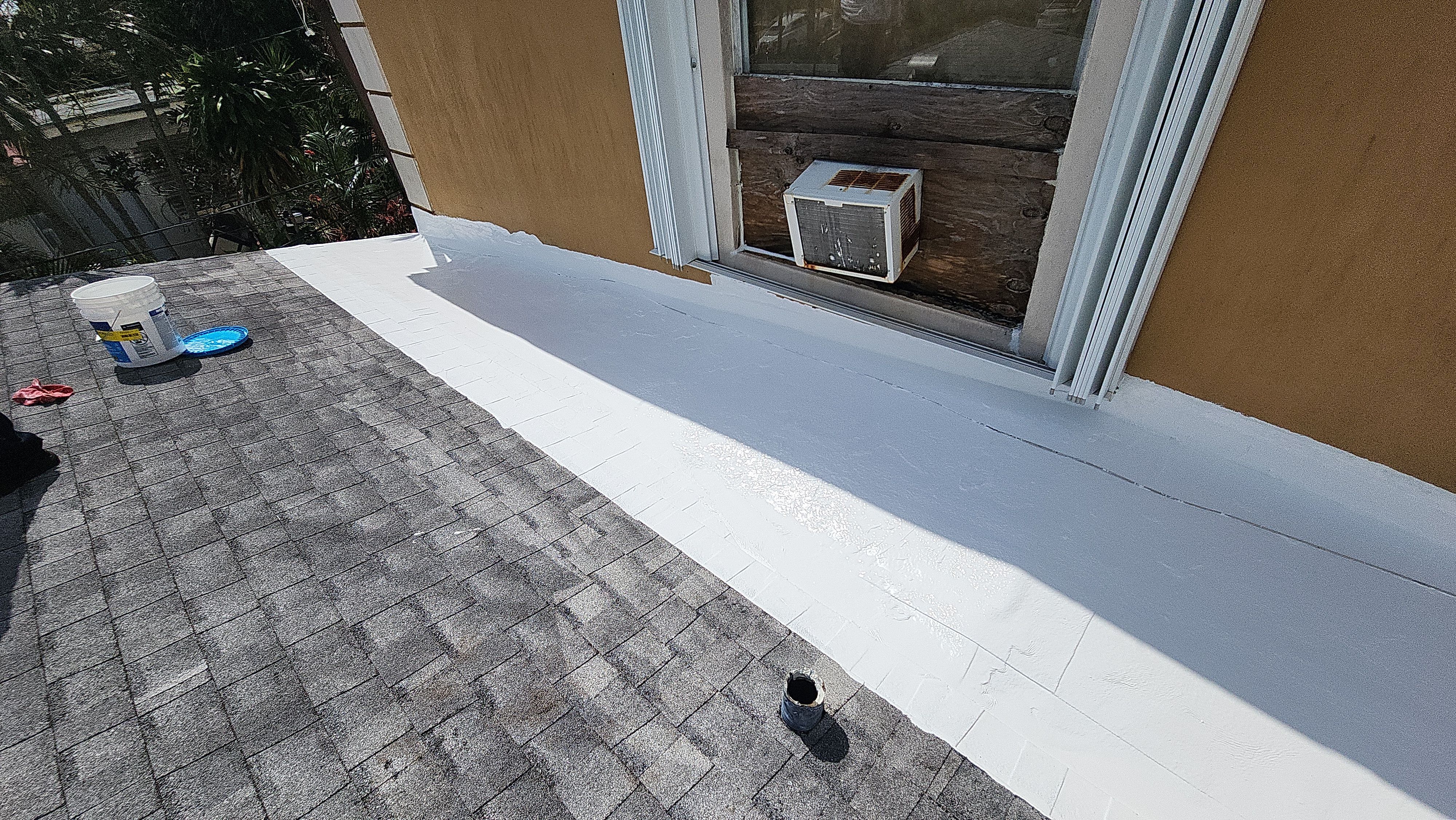 Shingle Roof Repair and Exterior Wall Maintenance in West Palm Beach by Aastro Roofing