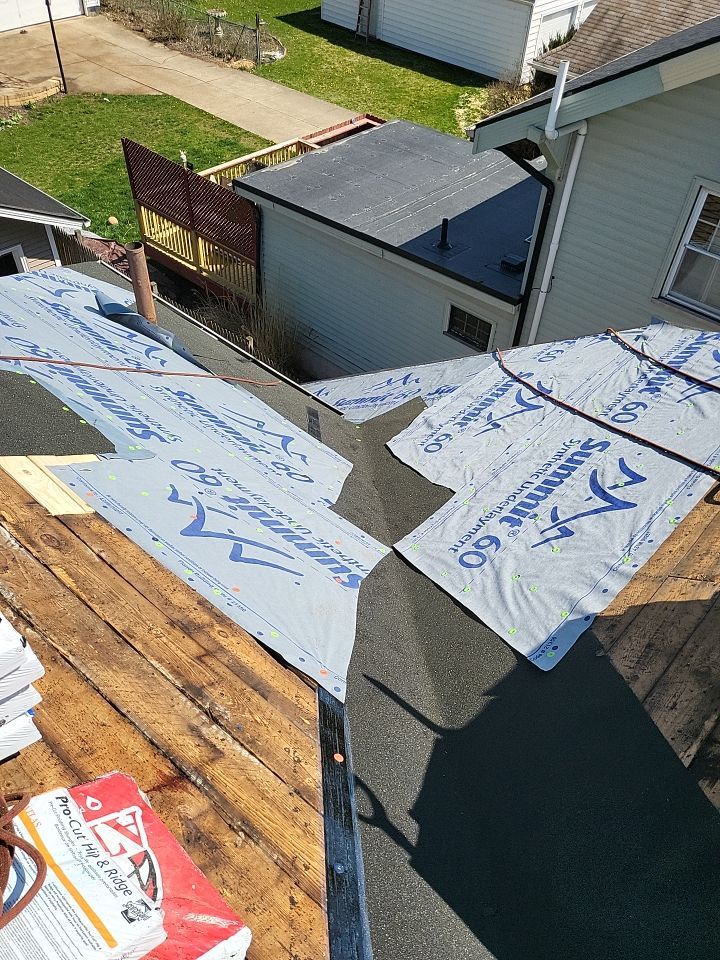 ATLAS PINNACLE COLOR: WEATHERED WOOD DRIP EDGE: MUSKET BROWN by Eagle Eye Roofing