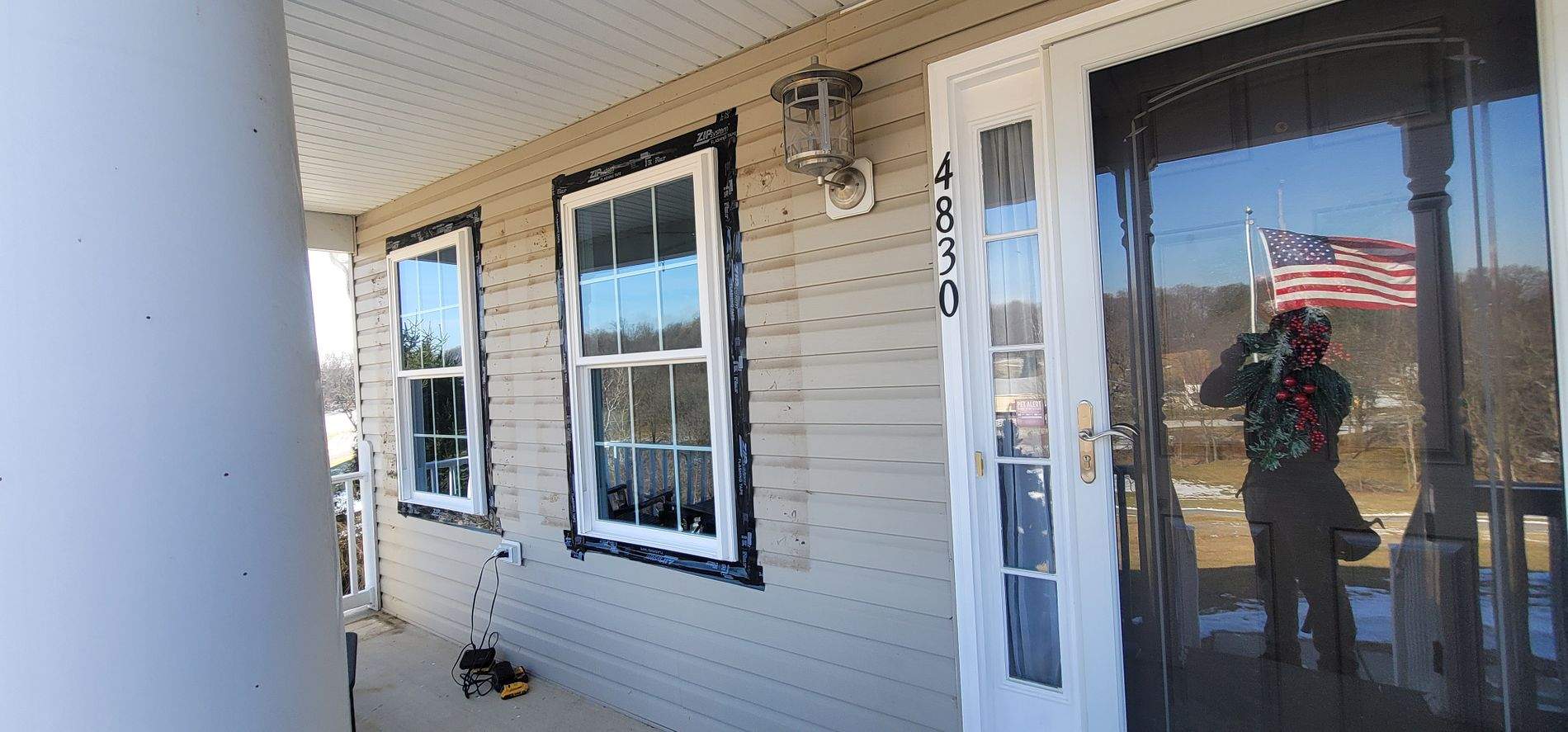 Provia Windows & CertainTeed Siding by Roof Right Inc