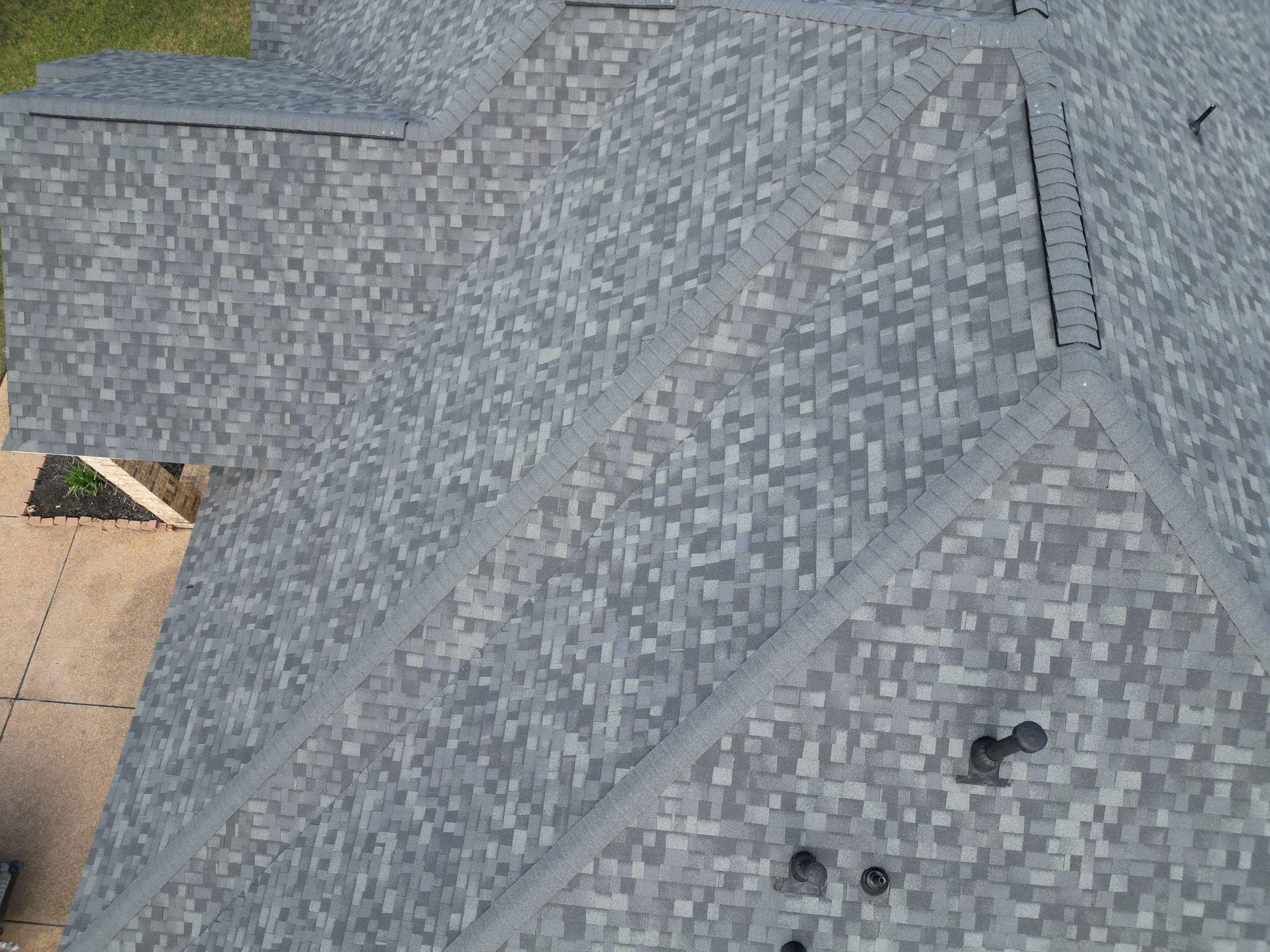 Estate Gray - Owens Corning TruDefinition Duration by RoofsOnly.com