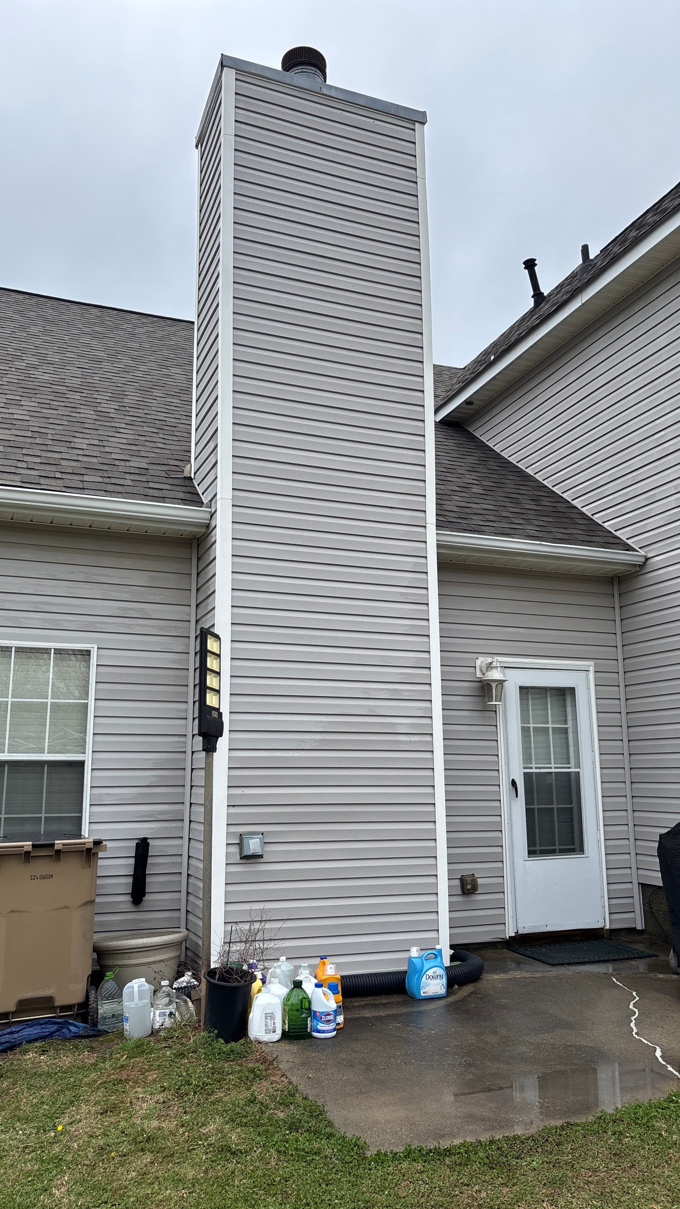 Missing kickout flashing by Deerfield Roofing LLC