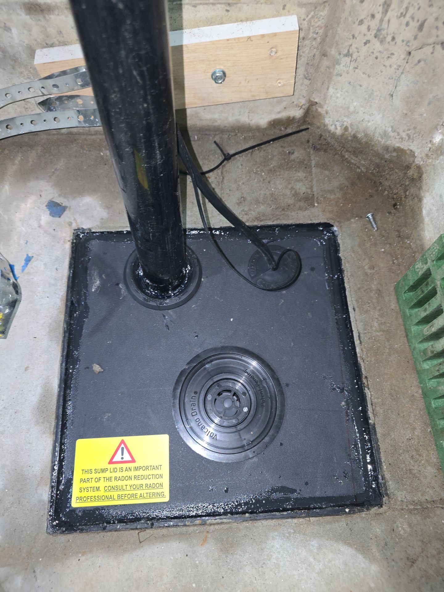 Sub Slab SafeAir™ System with Sump Seal by JustRadon.Com