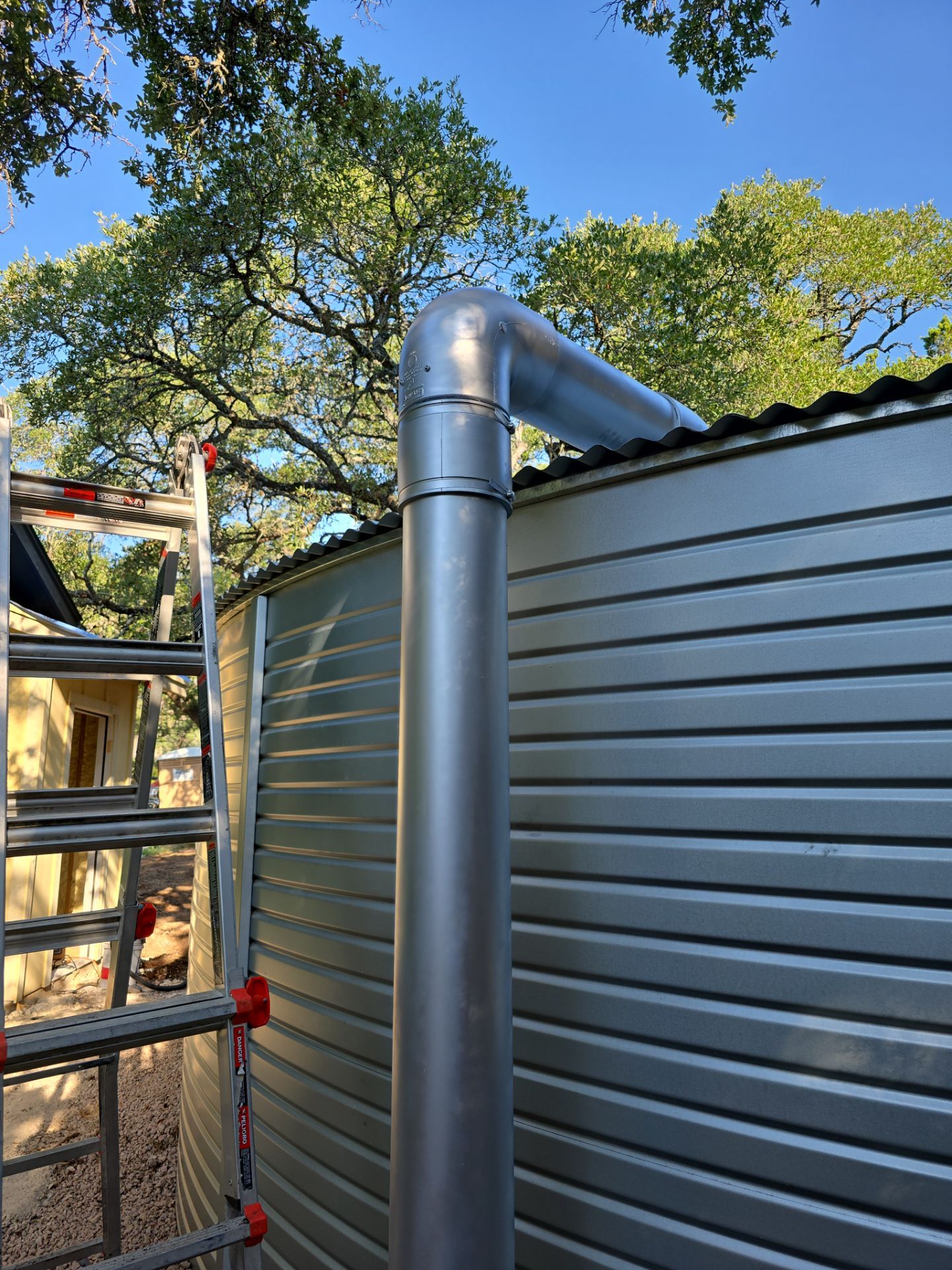 20,000gal tank in Blanco by Cqure Water