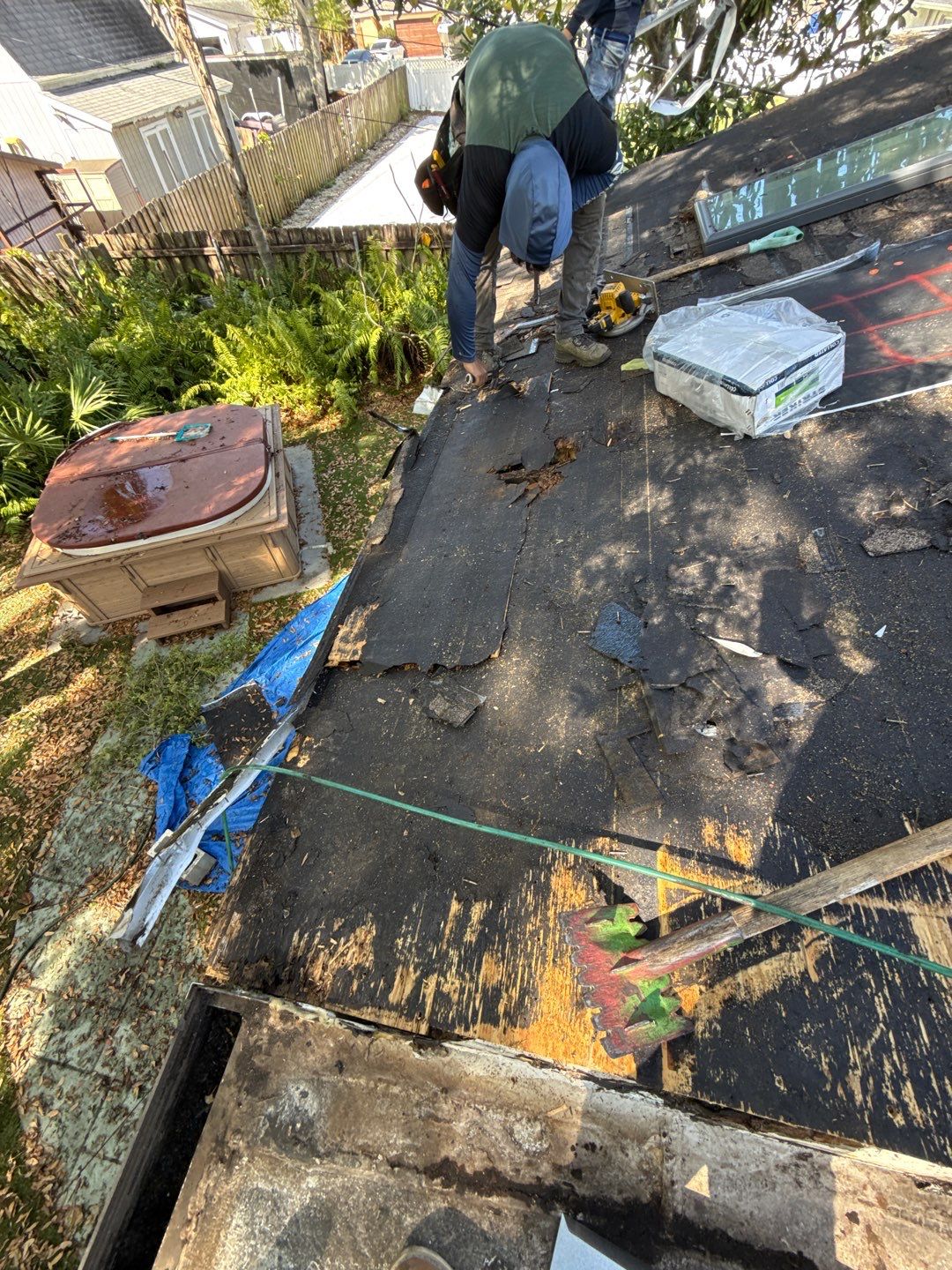 Project in Largo 33773 by Mitchell Roofing Company LLC 