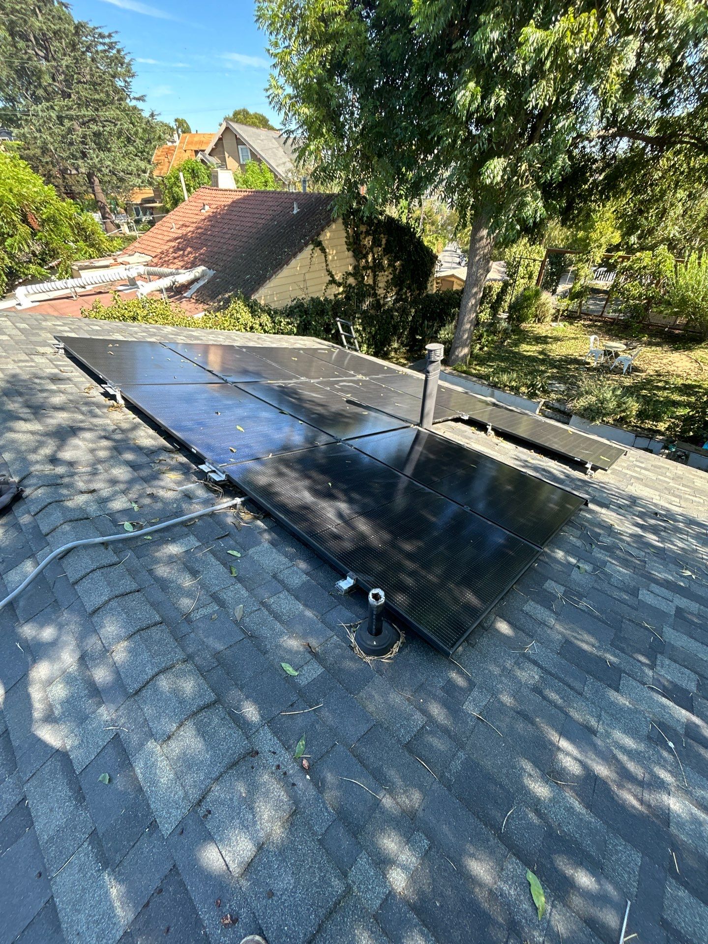 5115 Aldama St Los Angeles by Solar Discovery