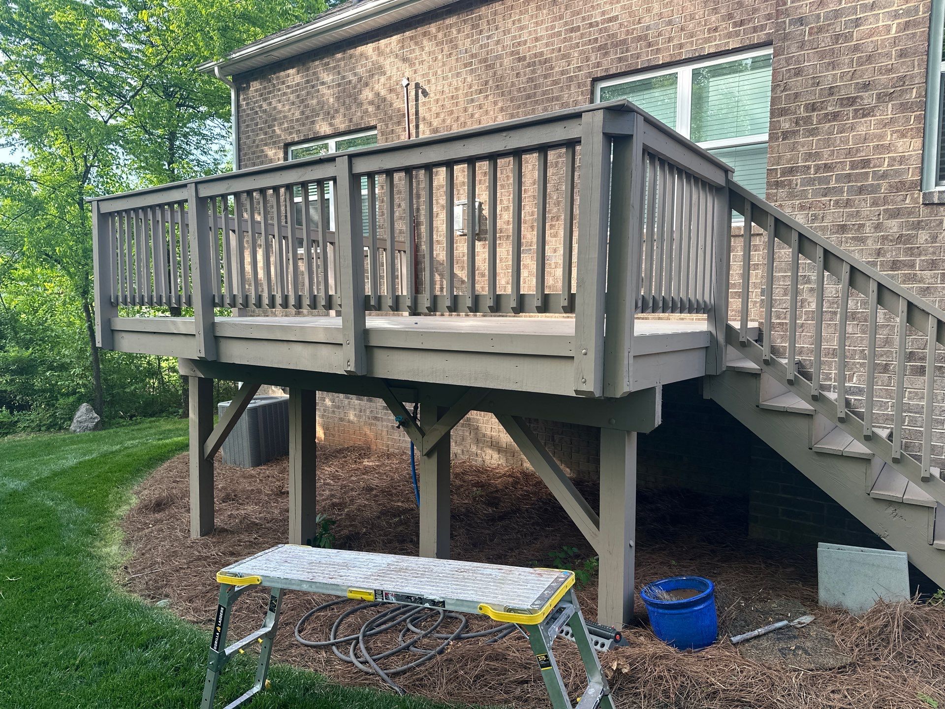 Weathered Deck using AcryFin by DuraSeal
