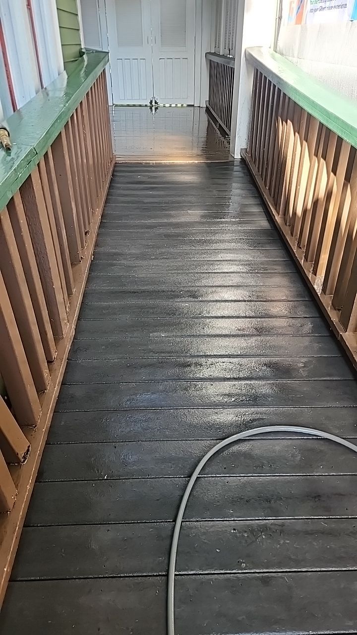 Gilbert House Children's Museum by Willamette Outdoor Wash LLC
