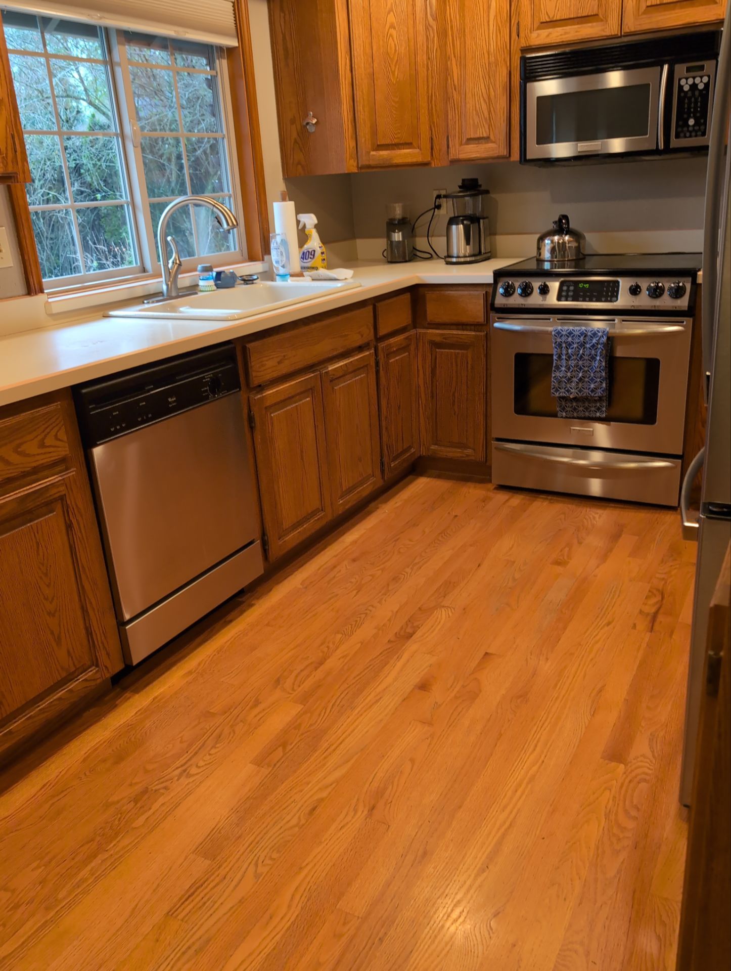 House Cleaning service performed in West Linn by Cloud 9 Professional Cleaning Services