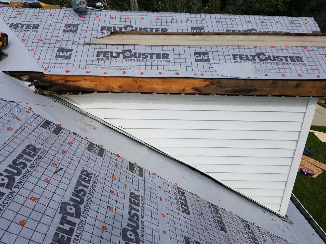 Residential Roofing Installation using Roof Replacement by American Roofing & Construction LLC
