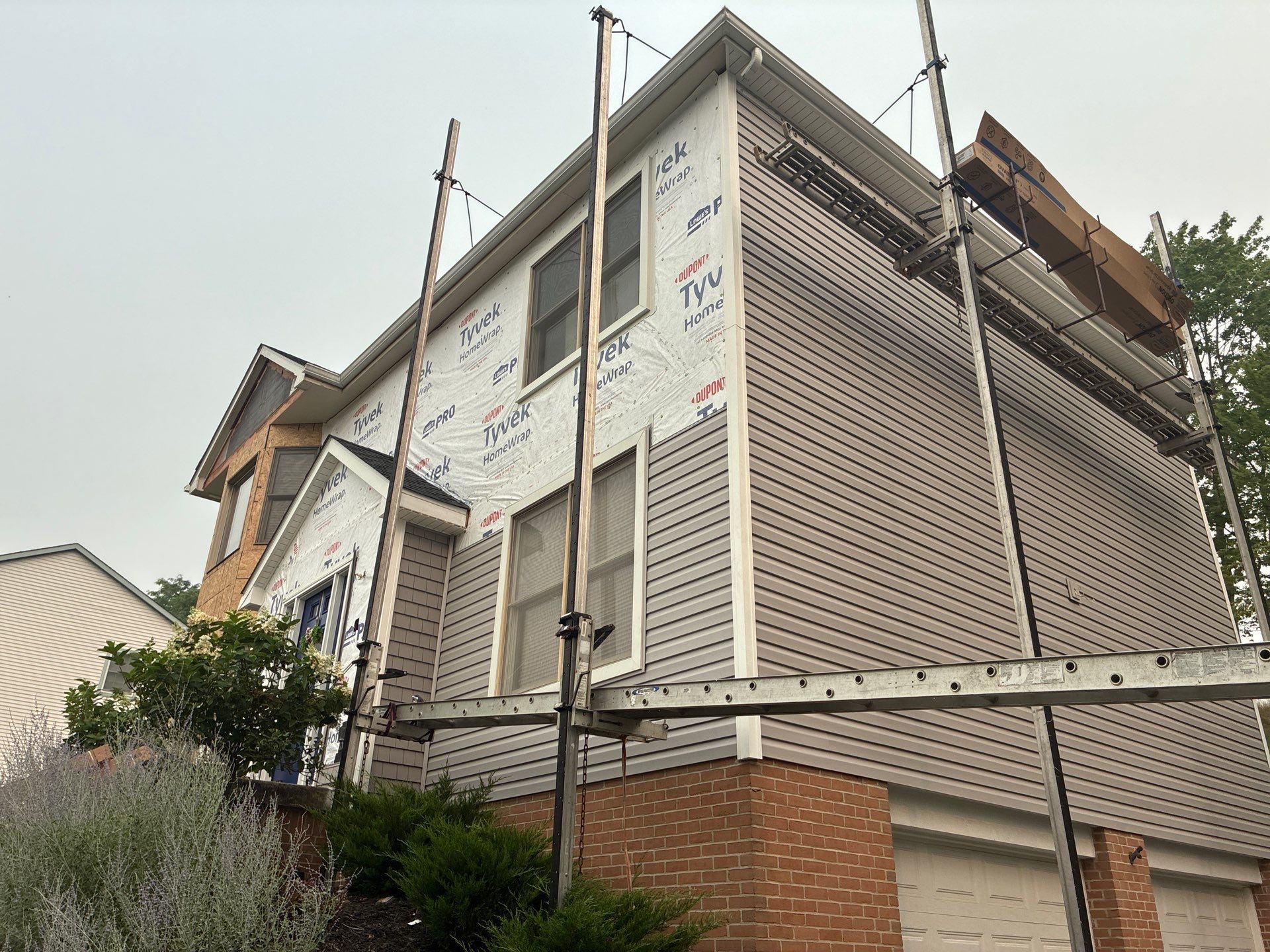 Full Residential Vinyl Siding Renovation With Mastic Cedar Discovery Shingle Shake and Ovation Lap Siding by Ideal Siding Pittsburgh
