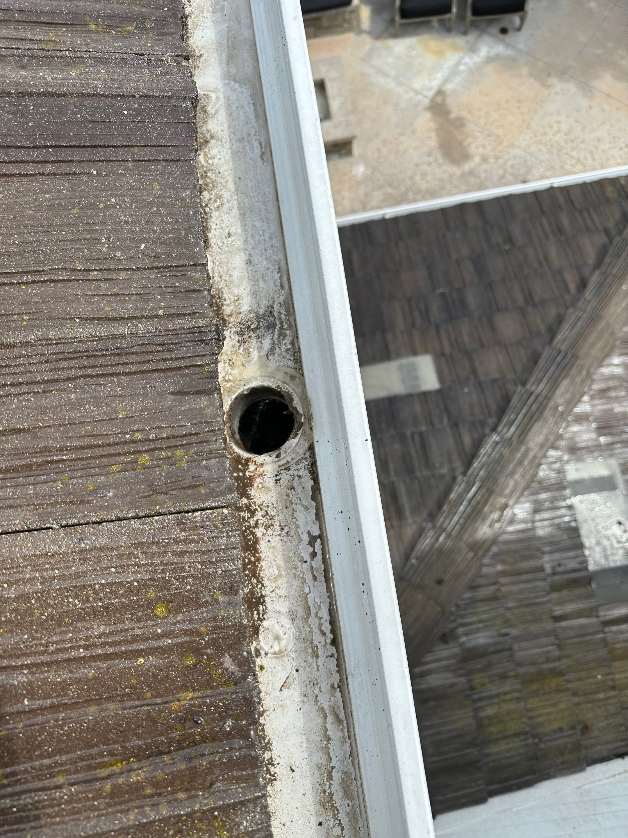 Rust Removal in Newport Beach - Concrete Cleaning by Property Cleaning Experts