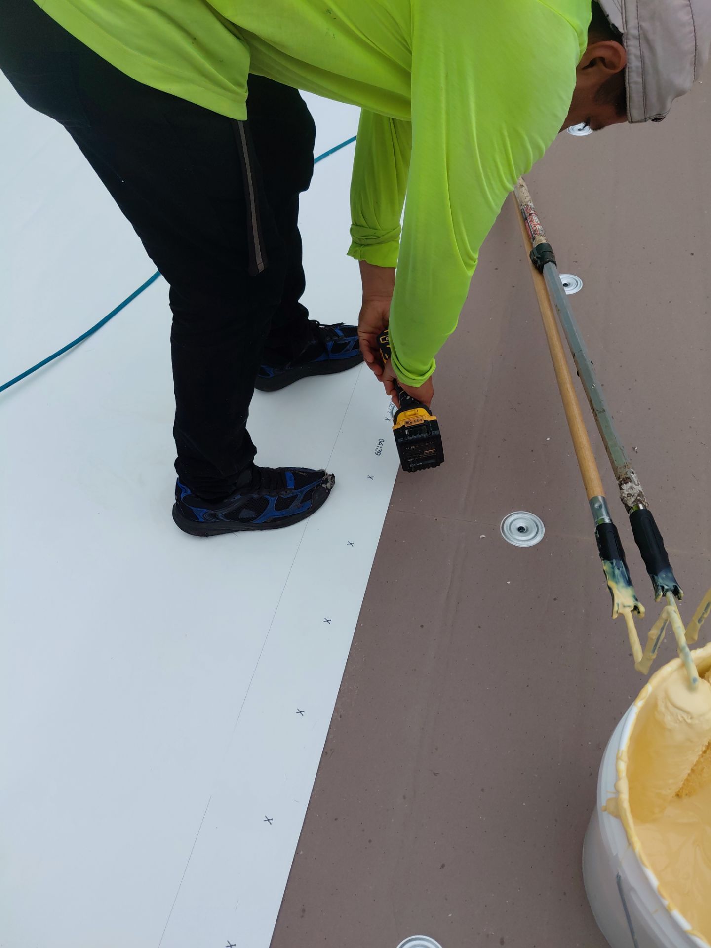 Falls Church :  TPO by RM Banning, Inc.