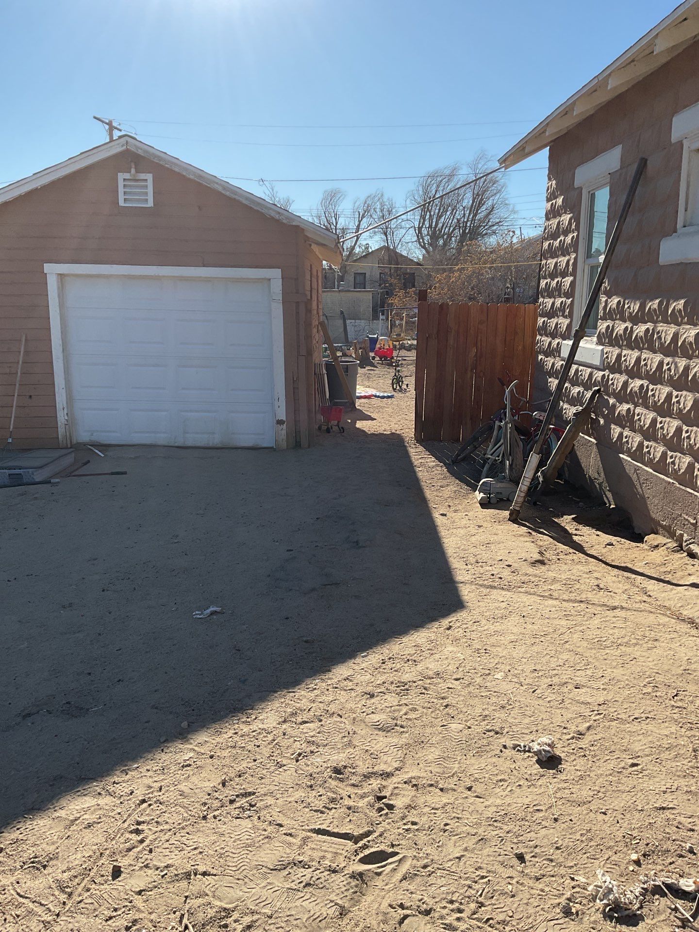 Fence Installation using Vinyl by Fence Guys Inc.