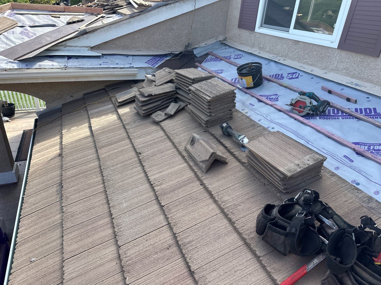 Sandstone Concrete Tile by Reimagine Roofing