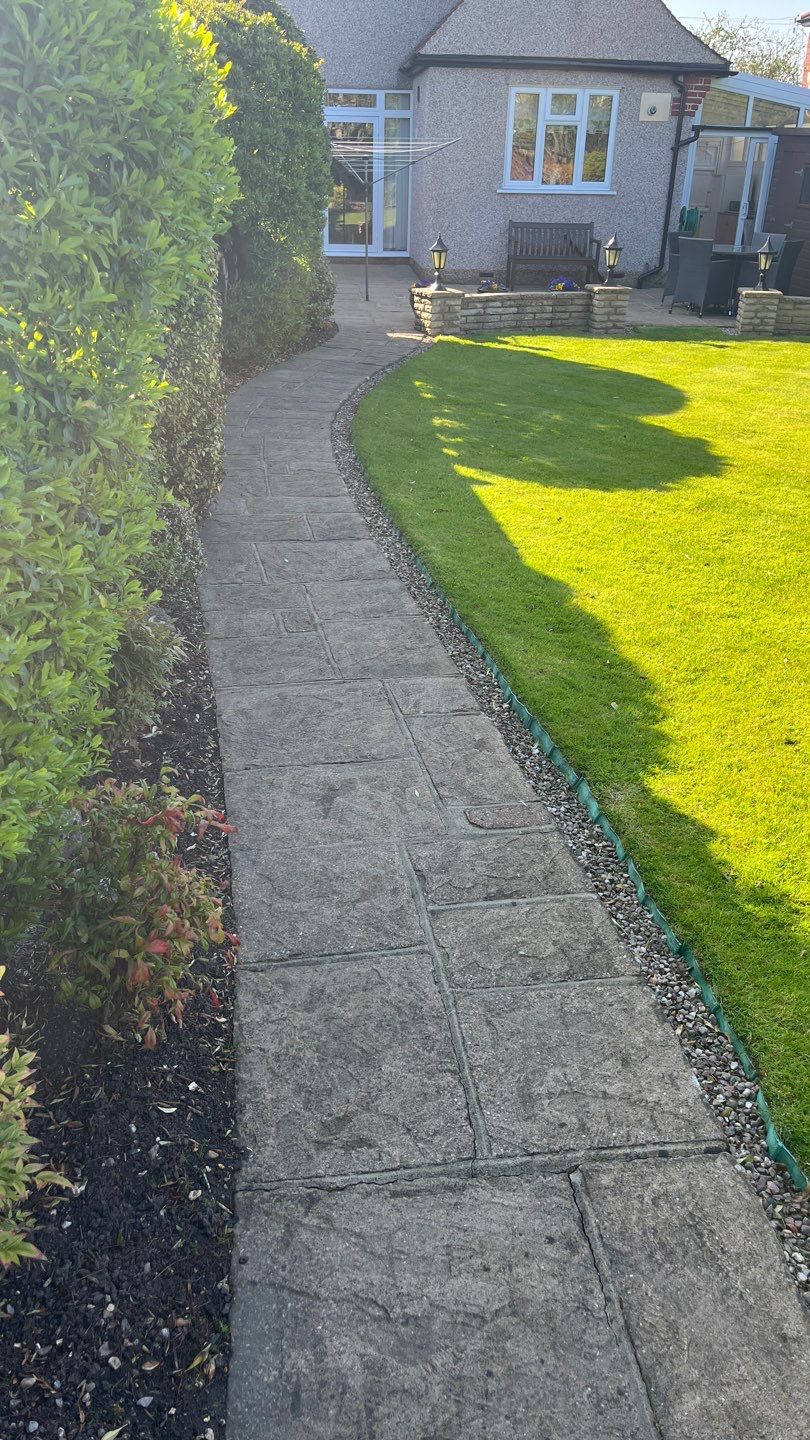 Patio Clean using Mosmatic Flat Surface Cleaner by Ges Exterior Cleaning ltd