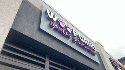 Woof Gang Bakery & Grooming