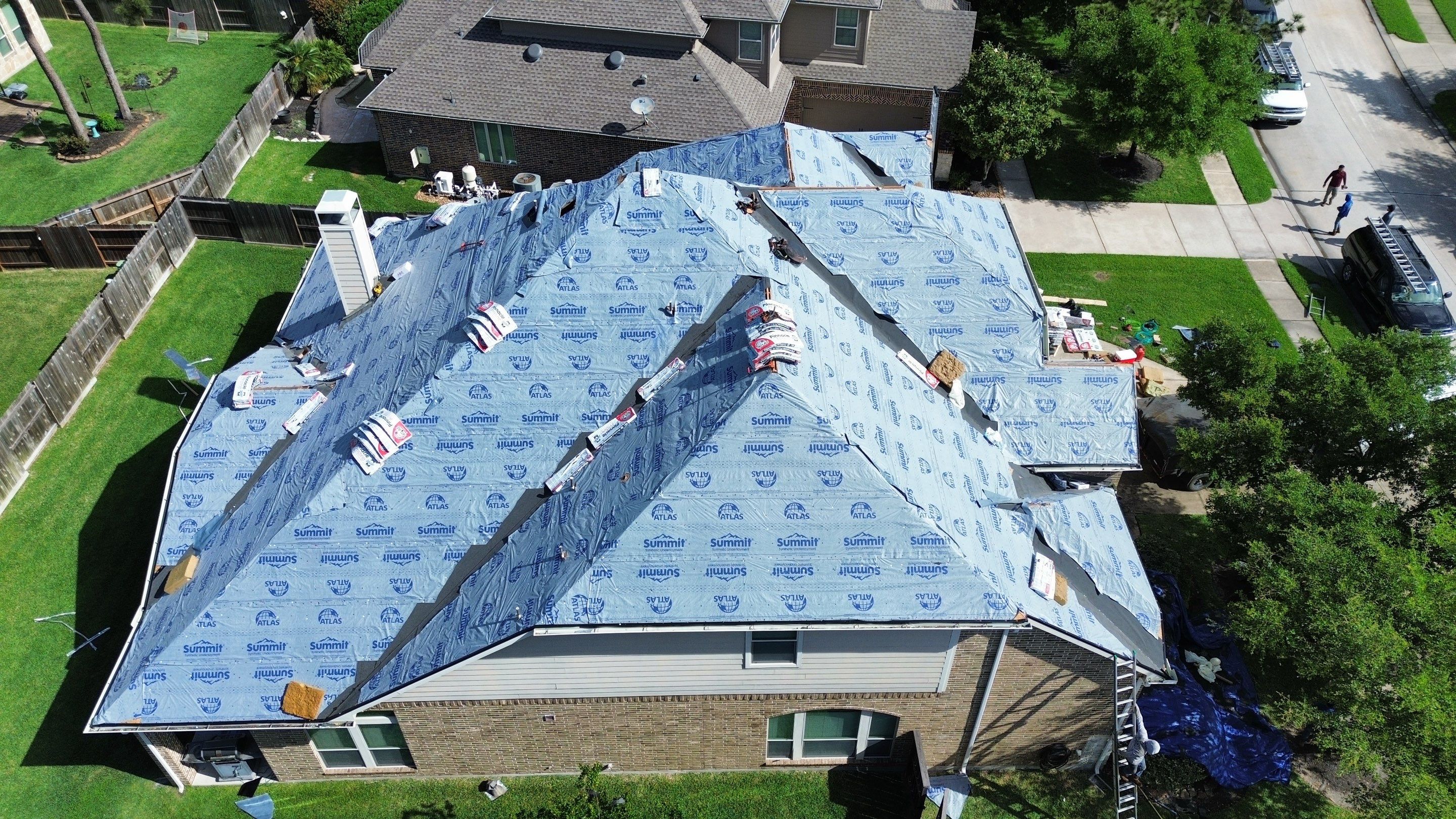 Atascocita Roof Installation using Atlas Pinnacle Pristine by Modern BYLT Roofing & Construction