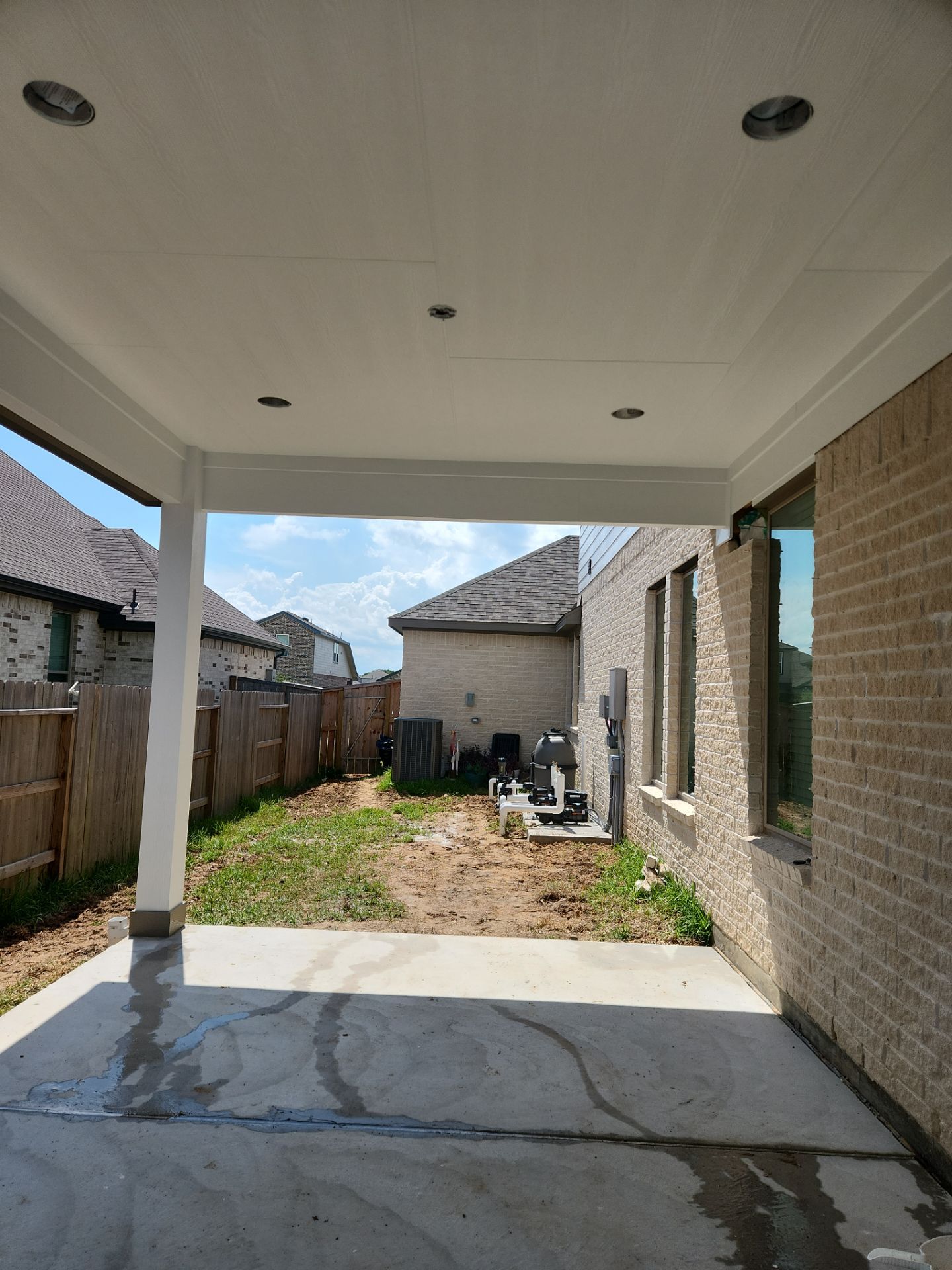 Patio and Summer Kitchen in Texas city by SophAlx LLC