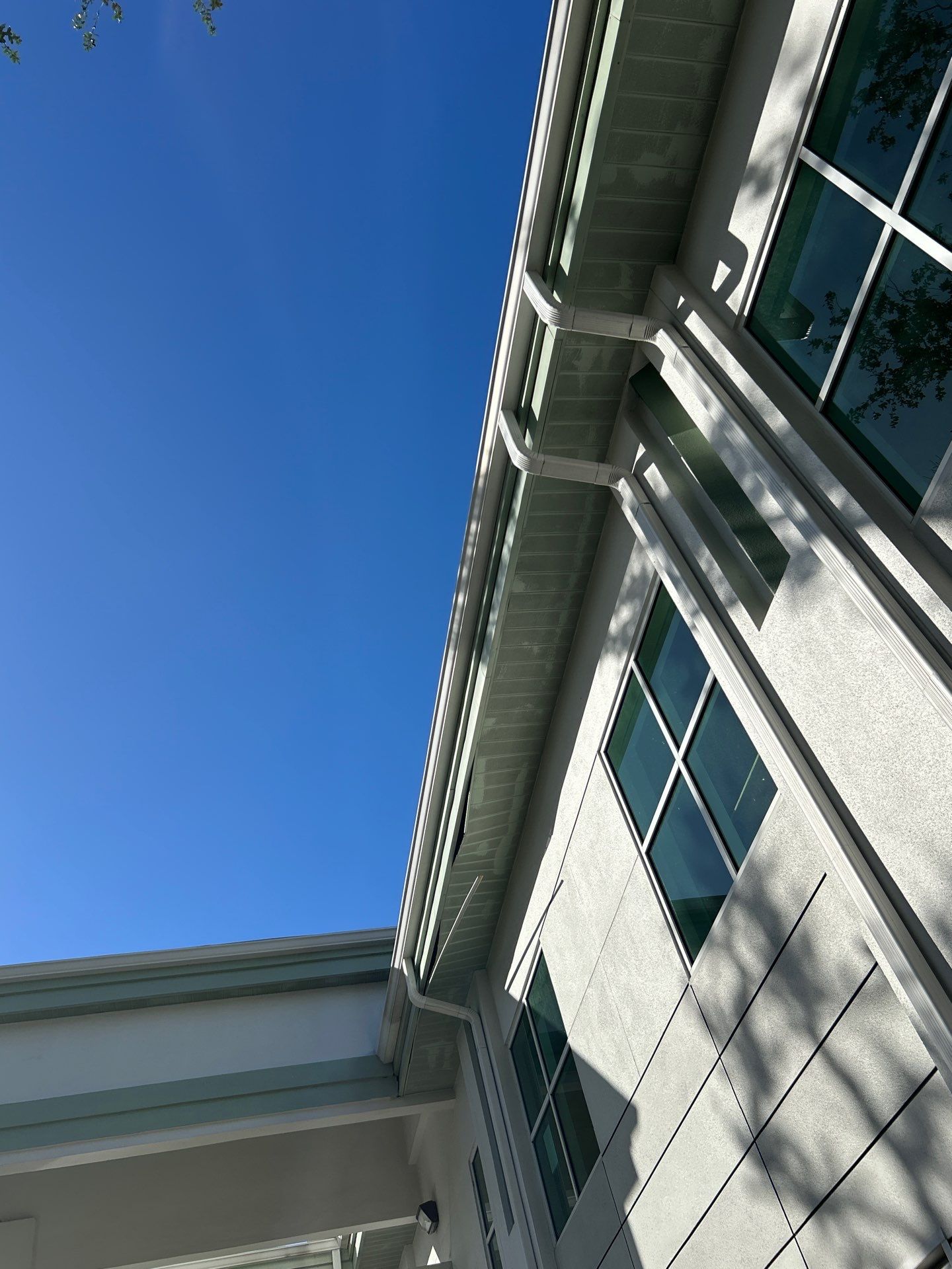 Gutter Maintenance and Inspection in Sarasota FL by Gutter Professors