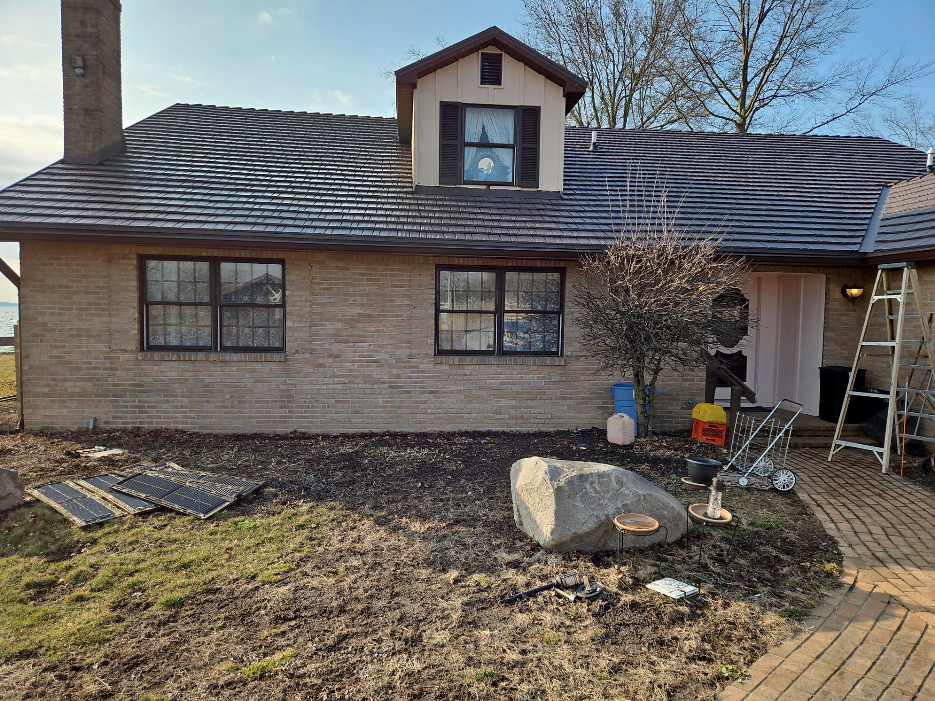 Residential Roofing Installation using Great American Shake - Mustang Brown by Nitro Roofing and Construction